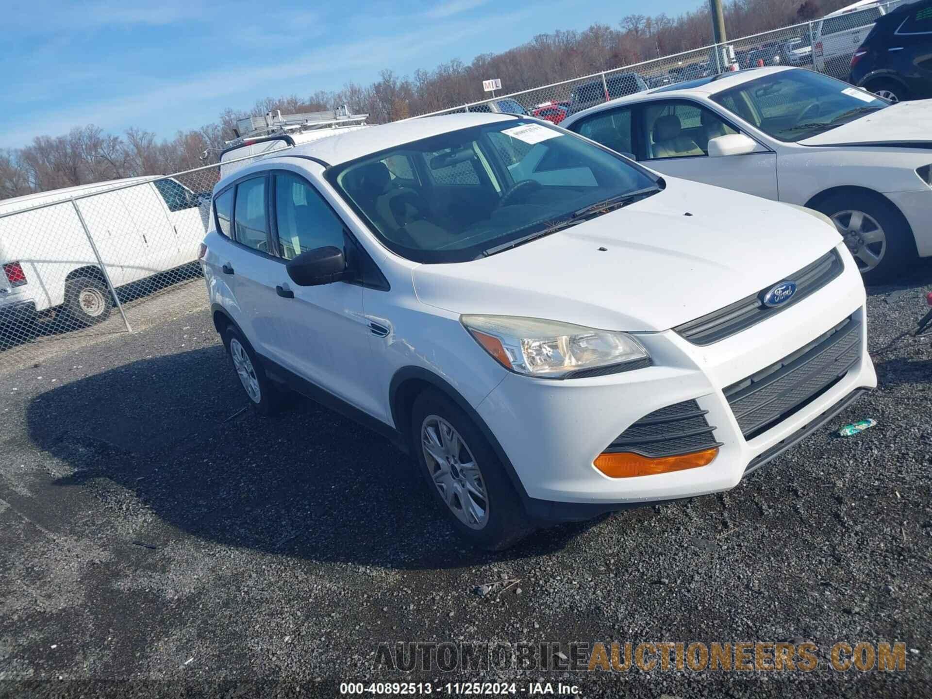 1FMCU0F73FUB33080 FORD ESCAPE 2015