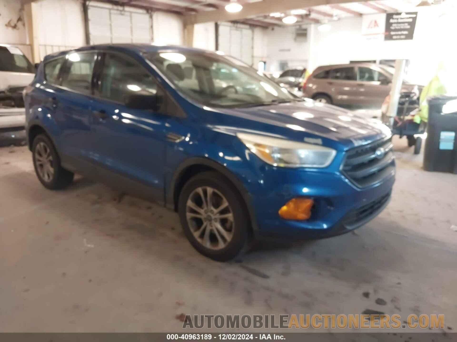 1FMCU0F73HUA18482 FORD ESCAPE 2017