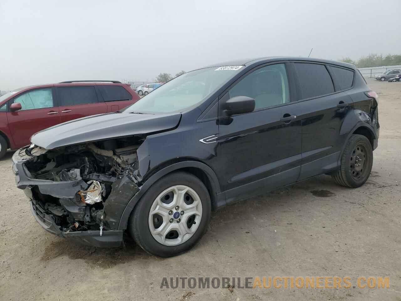 1FMCU0F73HUB02947 FORD ESCAPE 2017