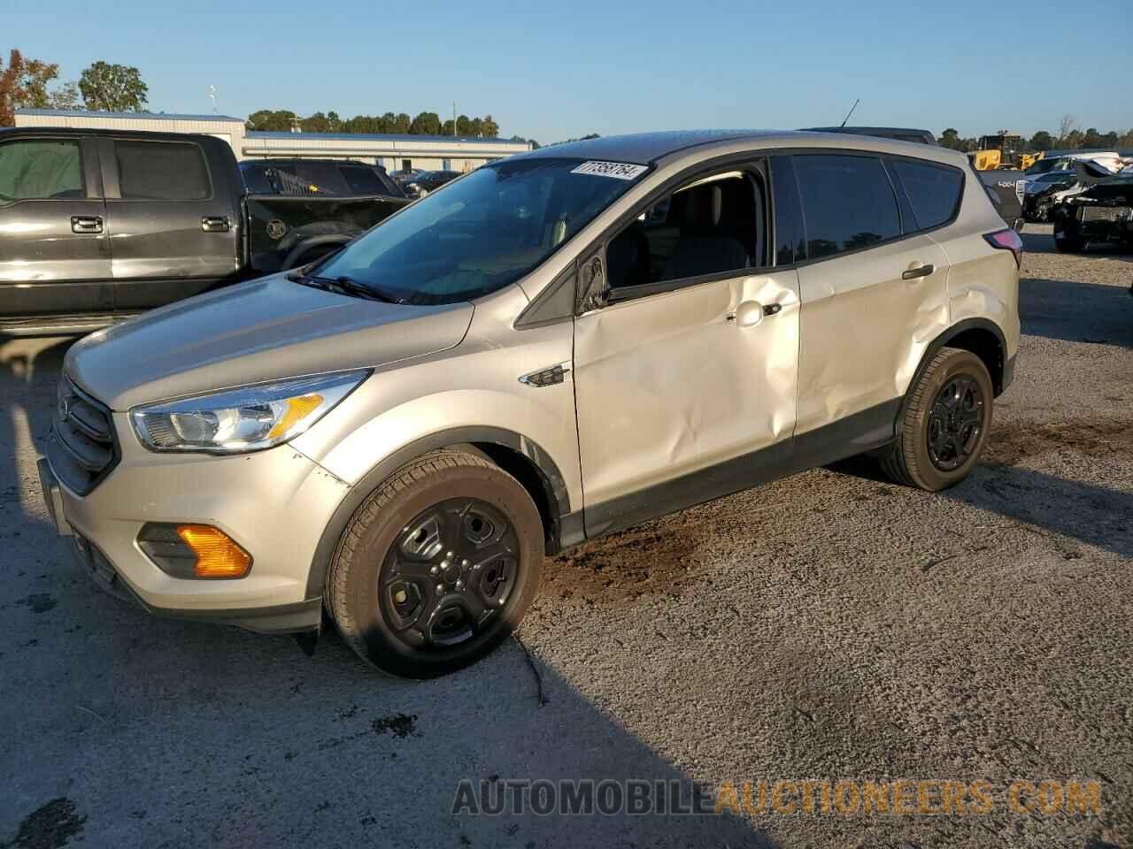 1FMCU0F73HUC06693 FORD ESCAPE 2017