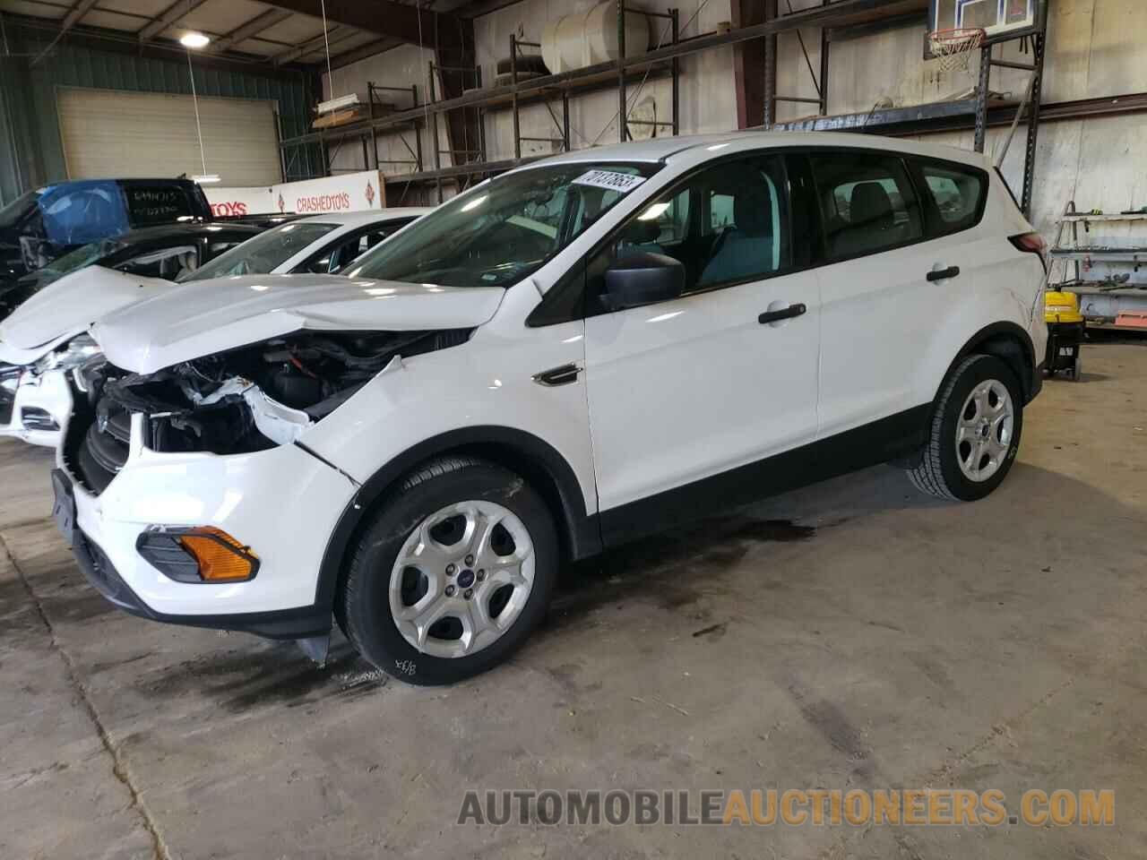 1FMCU0F73JUA18679 FORD ESCAPE 2018