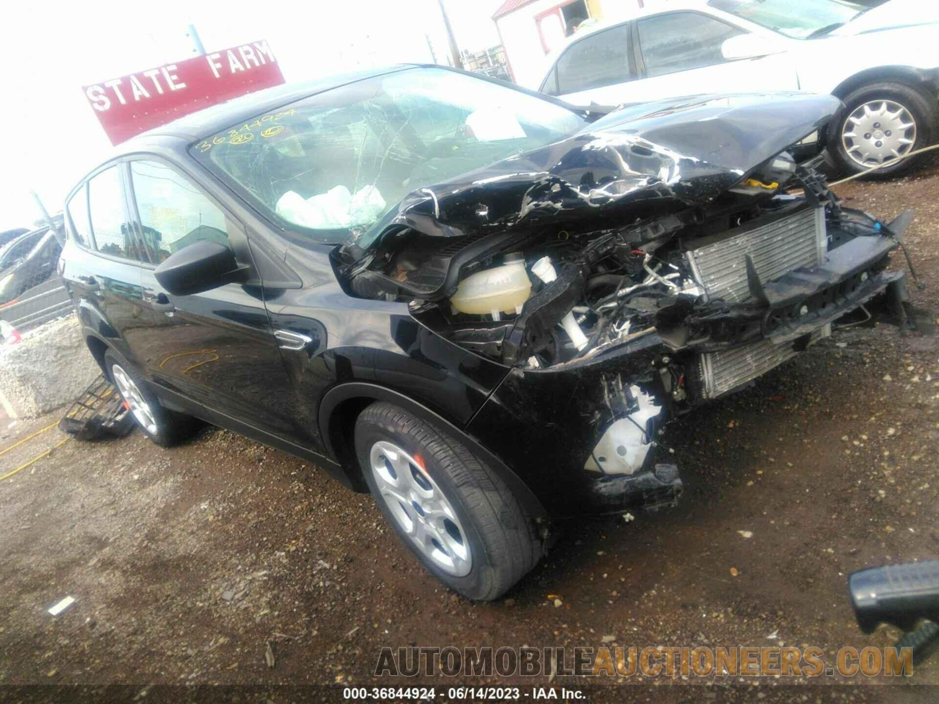 1FMCU0F73JUC02598 FORD ESCAPE 2018