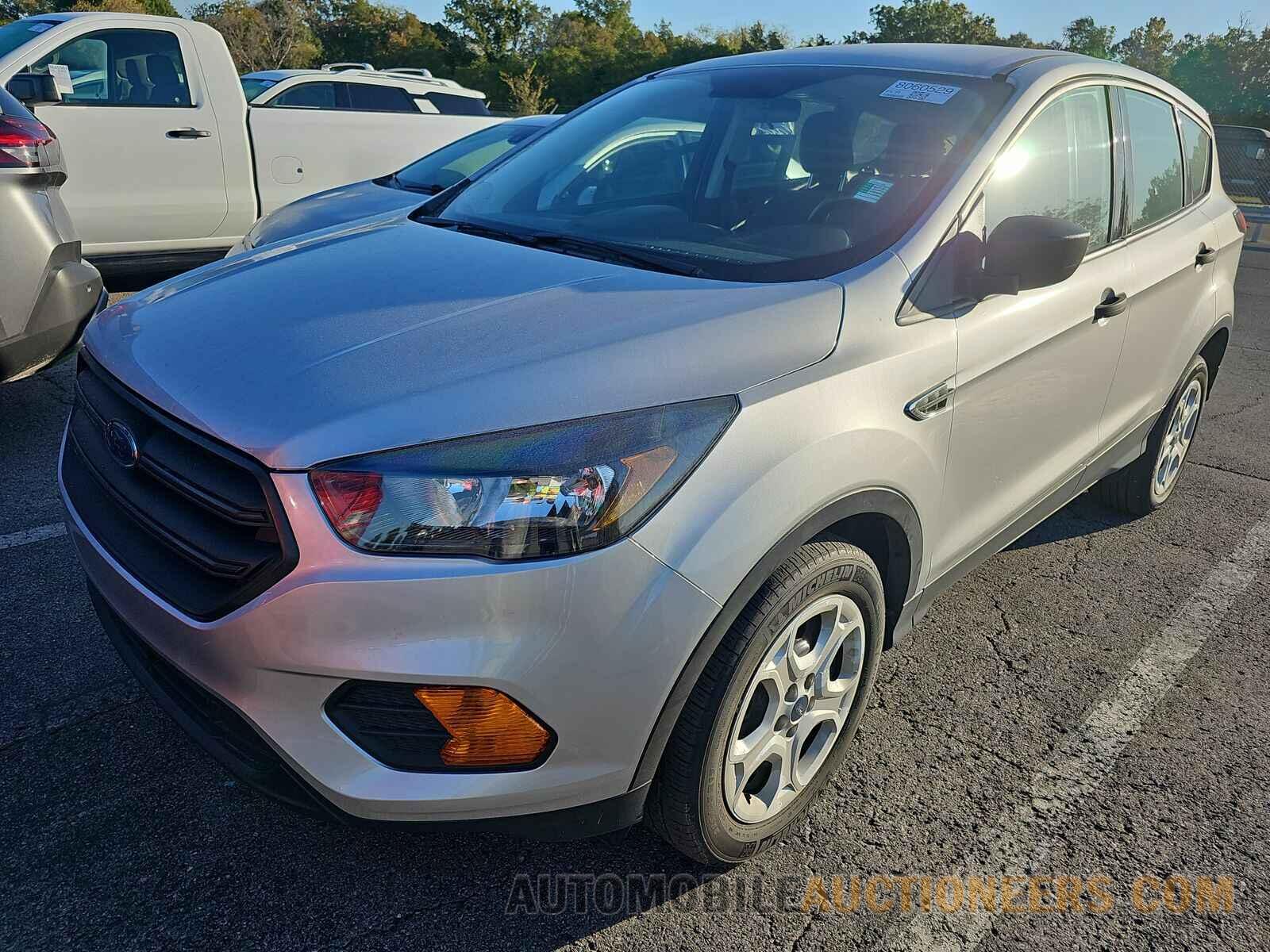 1FMCU0F73KUA81024 Ford Escape 2019