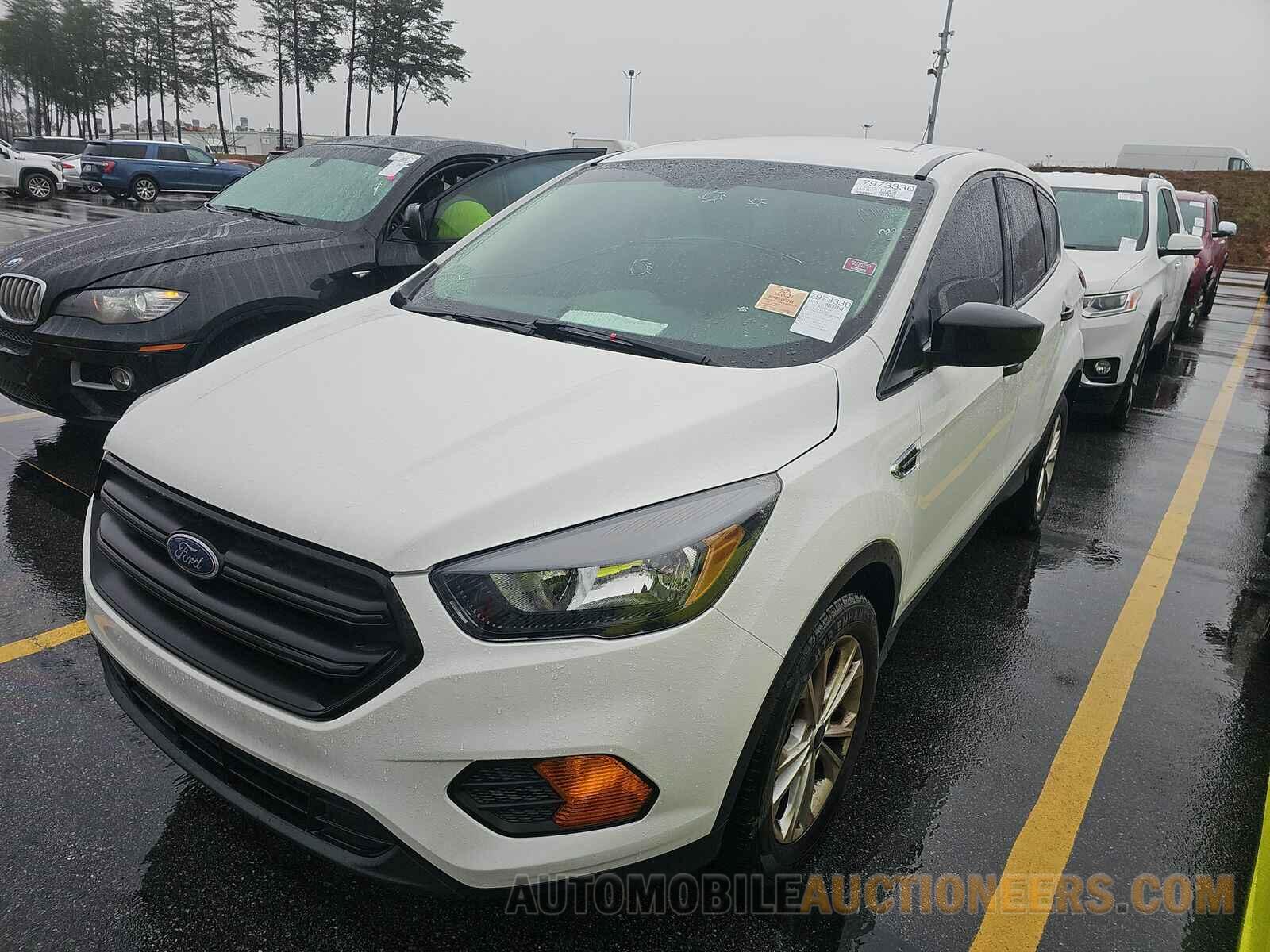 1FMCU0F73KUA95862 Ford Escape 2019