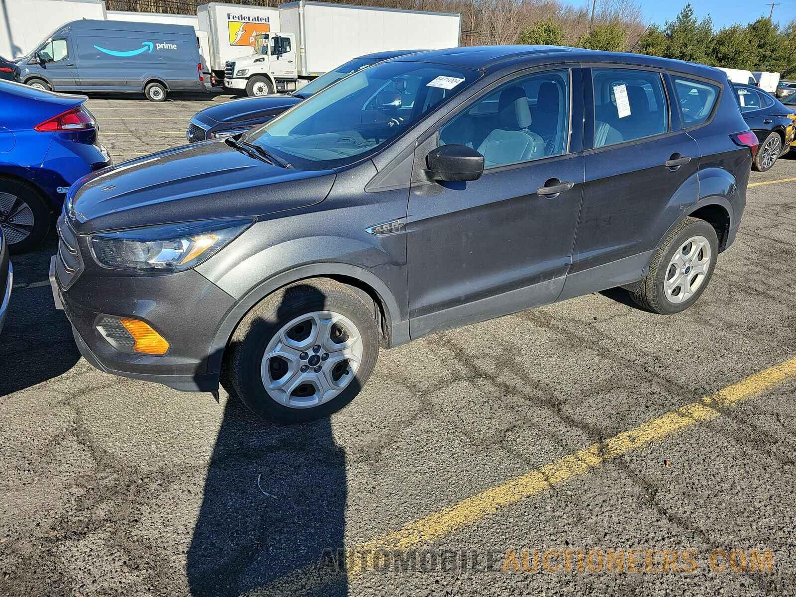 1FMCU0F73KUC07429 Ford Escape 2019