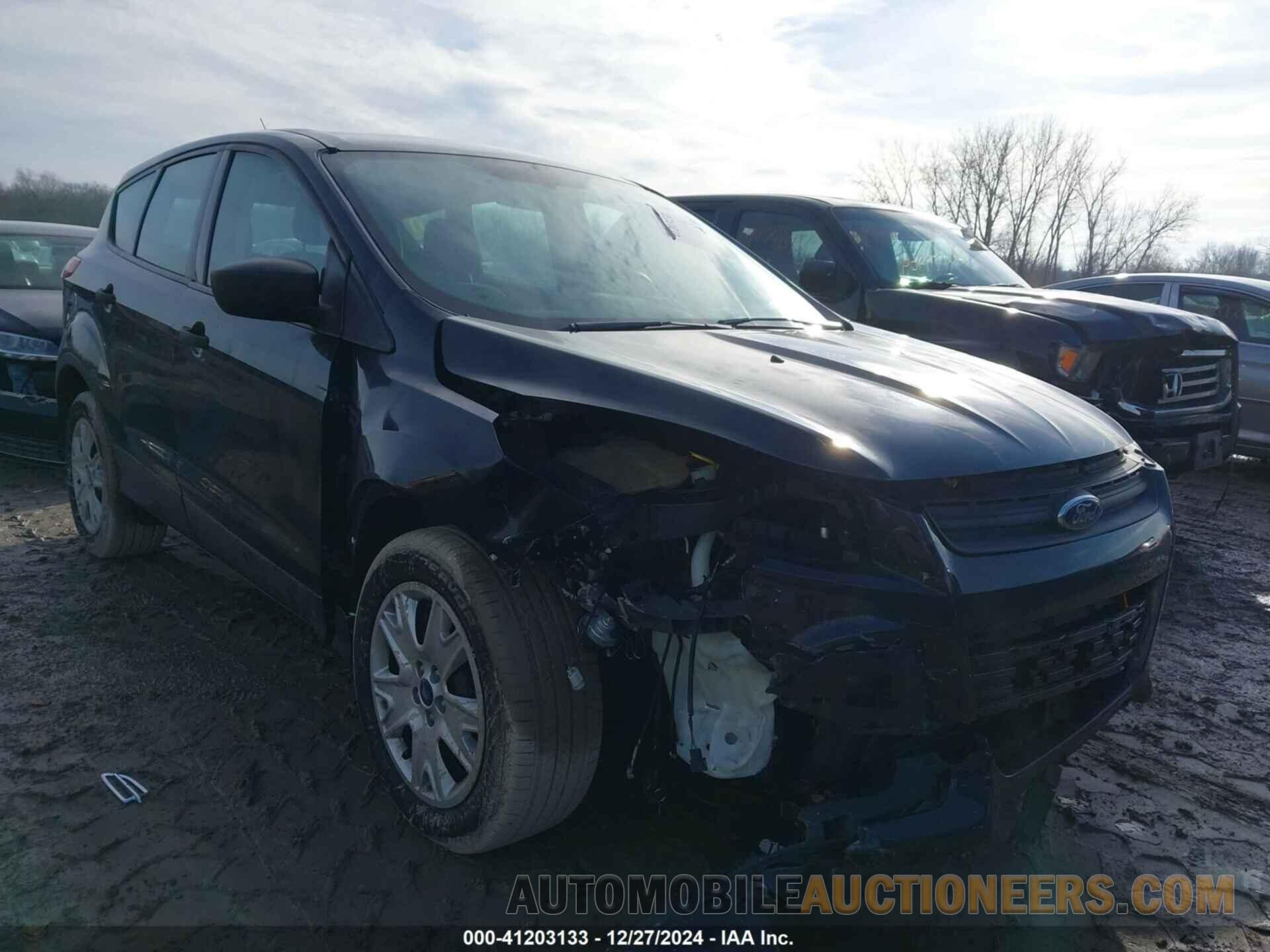 1FMCU0F74FUB70395 FORD ESCAPE 2015