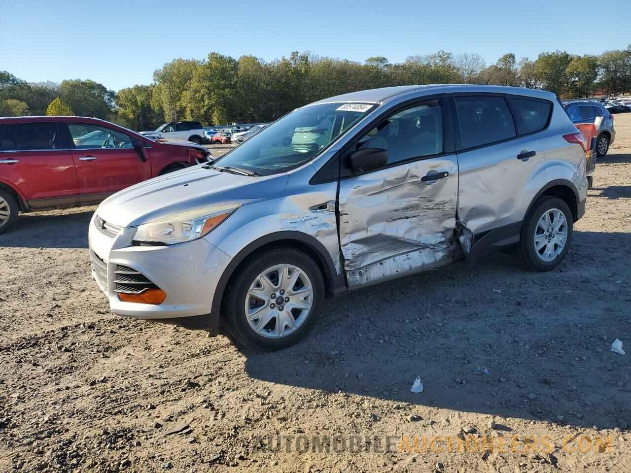 1FMCU0F74FUB72082 FORD ESCAPE 2015