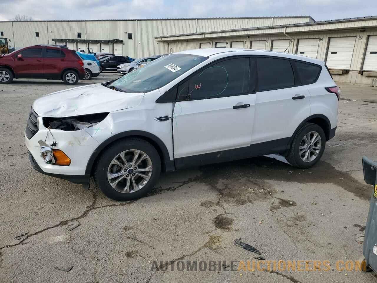 1FMCU0F74HUC41873 FORD ESCAPE 2017