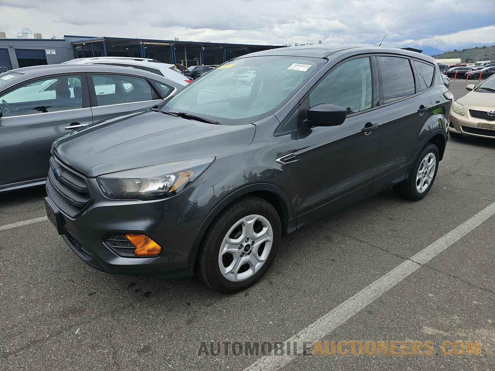 1FMCU0F74JUA31232 Ford Escape 2018