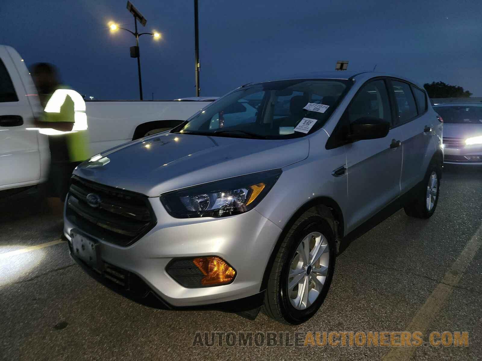 1FMCU0F74KUC25941 Ford Escape 2019