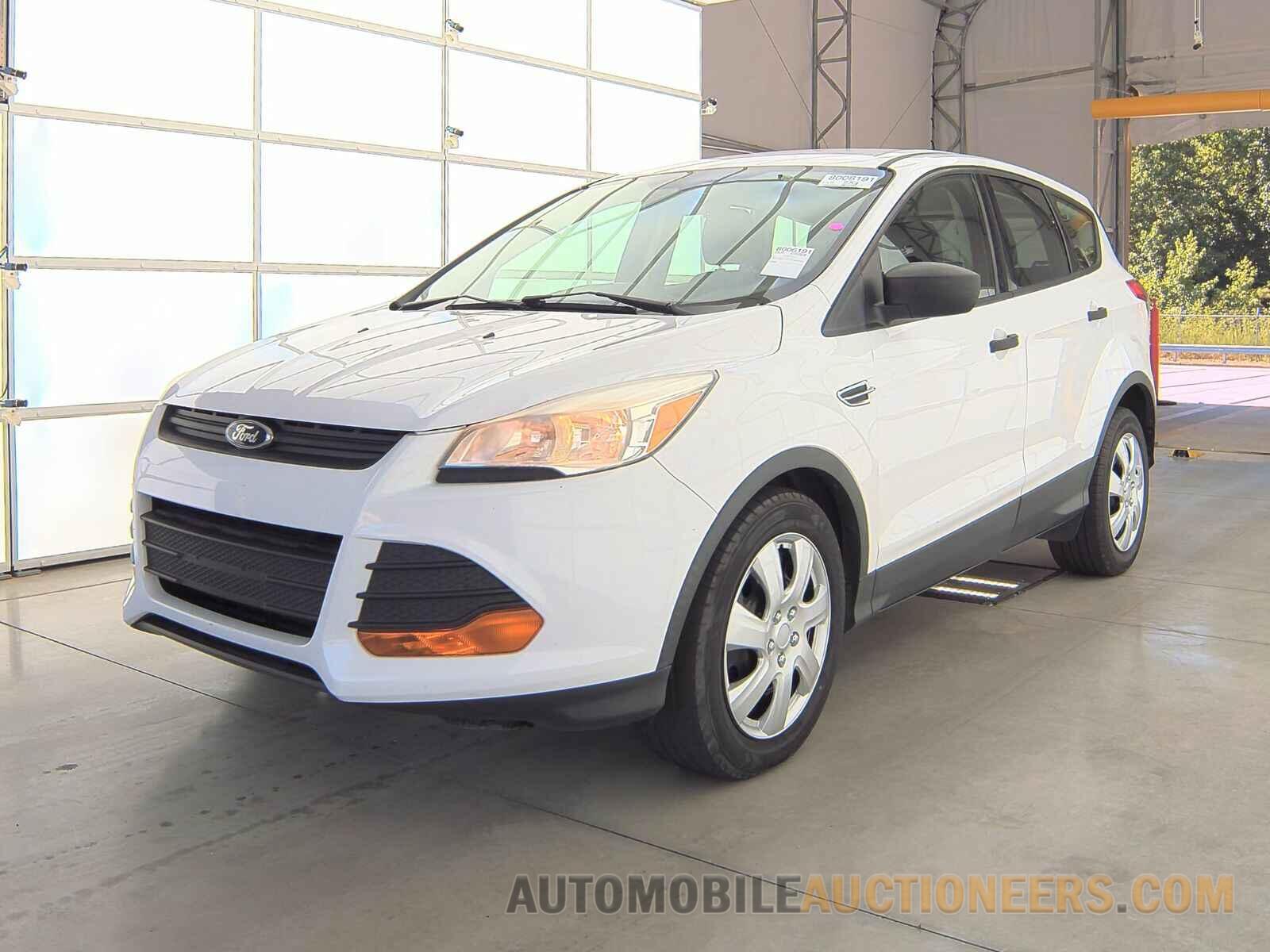 1FMCU0F75FUA74503 Ford Escape 2015