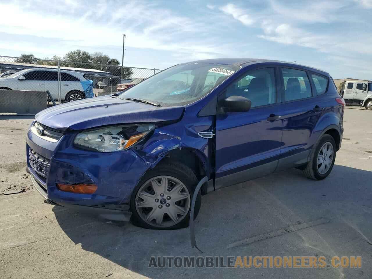 1FMCU0F75GUA35928 FORD ESCAPE 2016