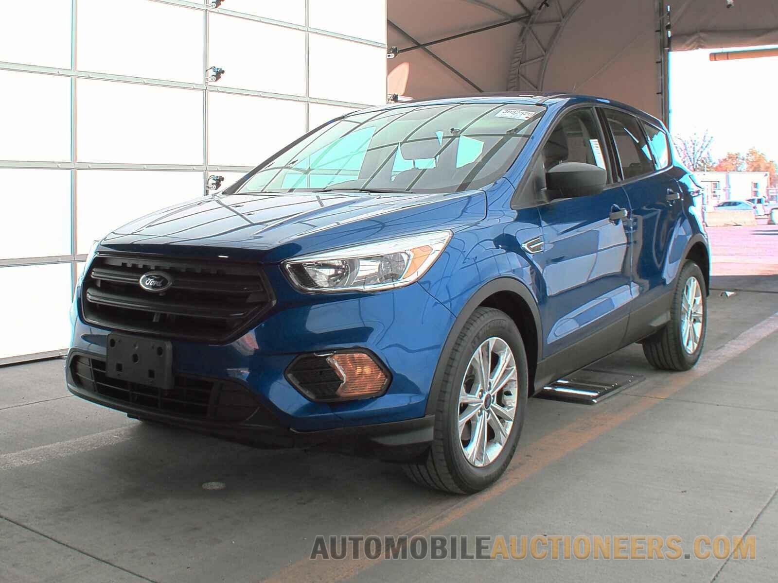 1FMCU0F75HUE21895 Ford Escape 2017