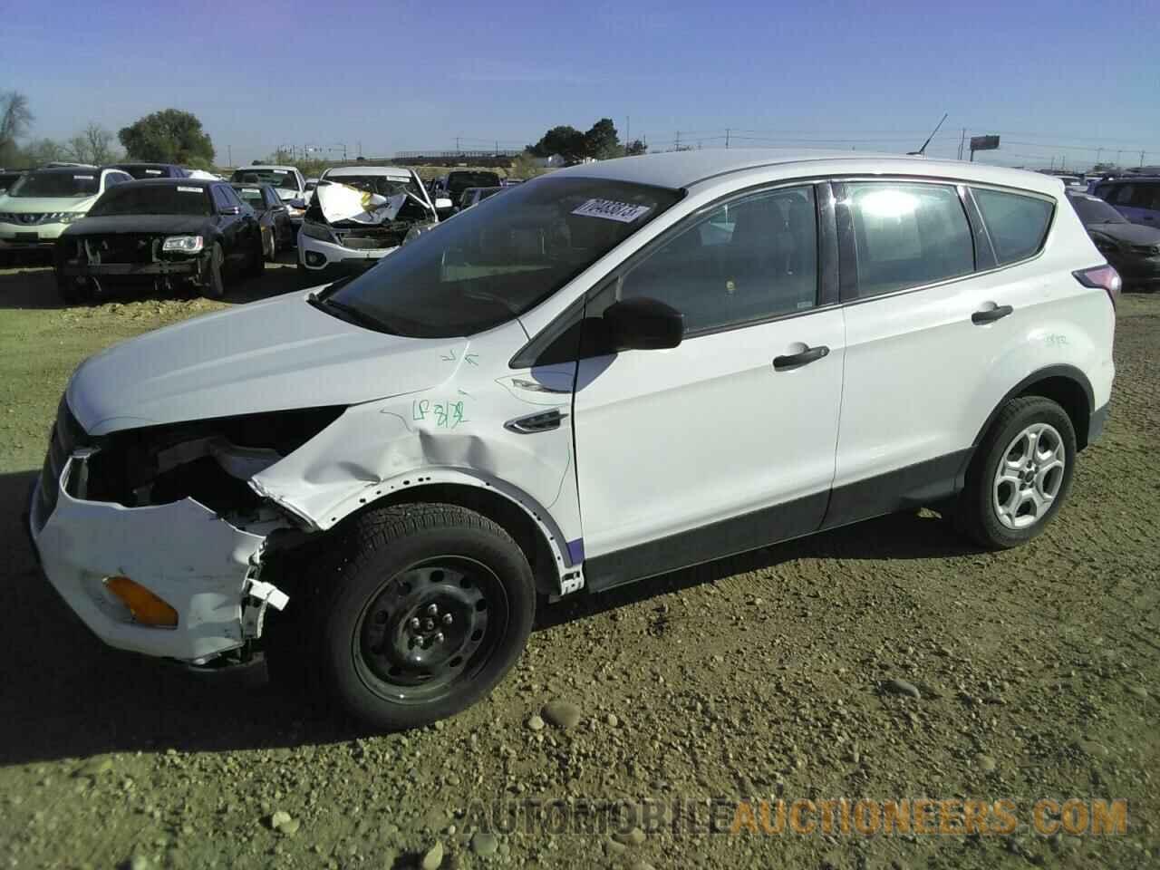 1FMCU0F76JUA71859 FORD ESCAPE 2018