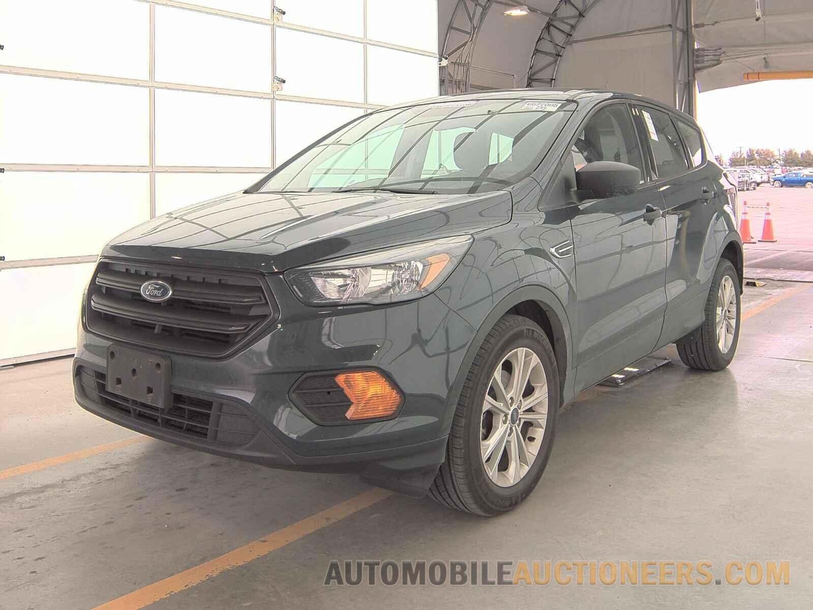 1FMCU0F76KUC46094 Ford Escape 2019