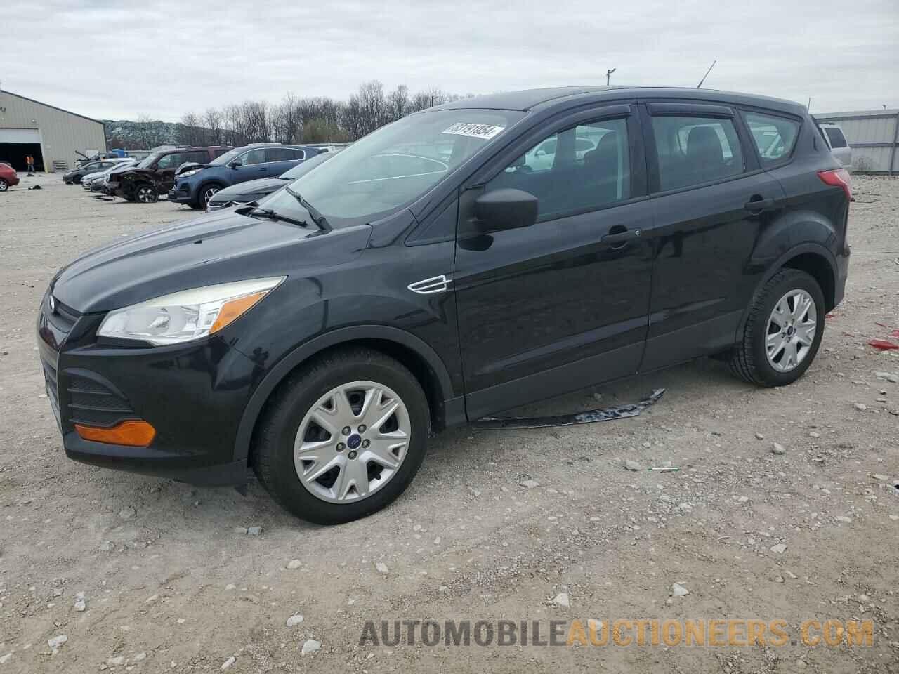 1FMCU0F77DUB45049 FORD ESCAPE 2013