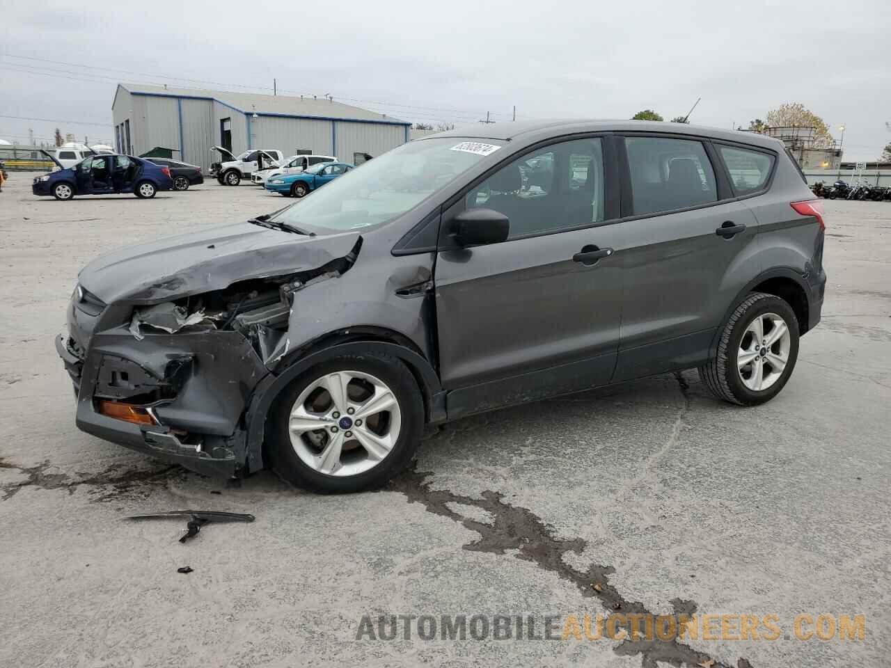 1FMCU0F77GUA38832 FORD ESCAPE 2016