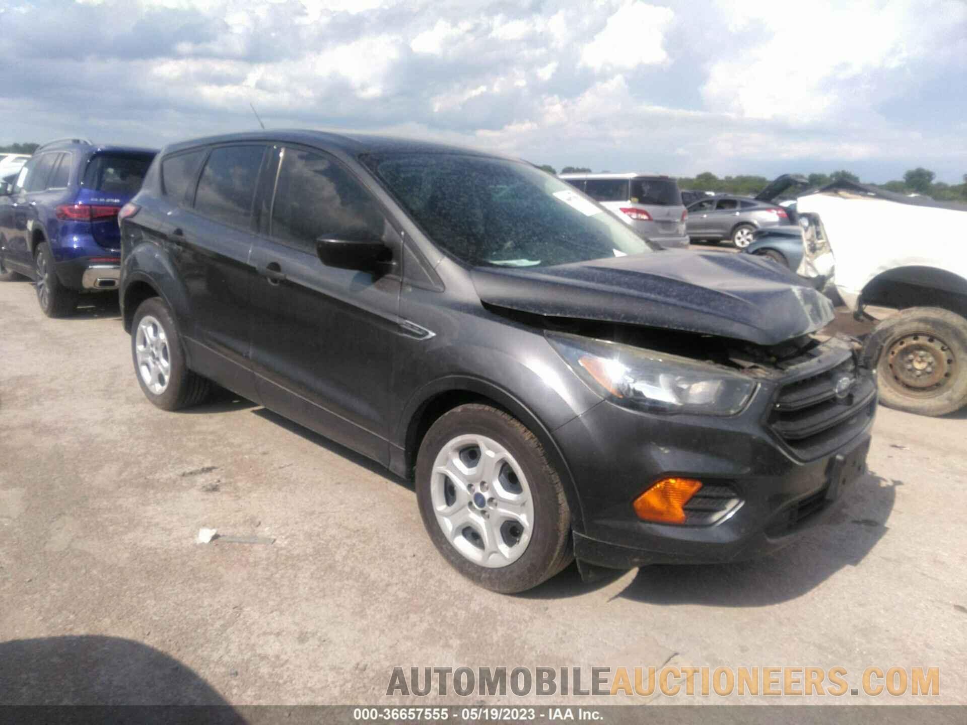 1FMCU0F77JUA22511 FORD ESCAPE 2018