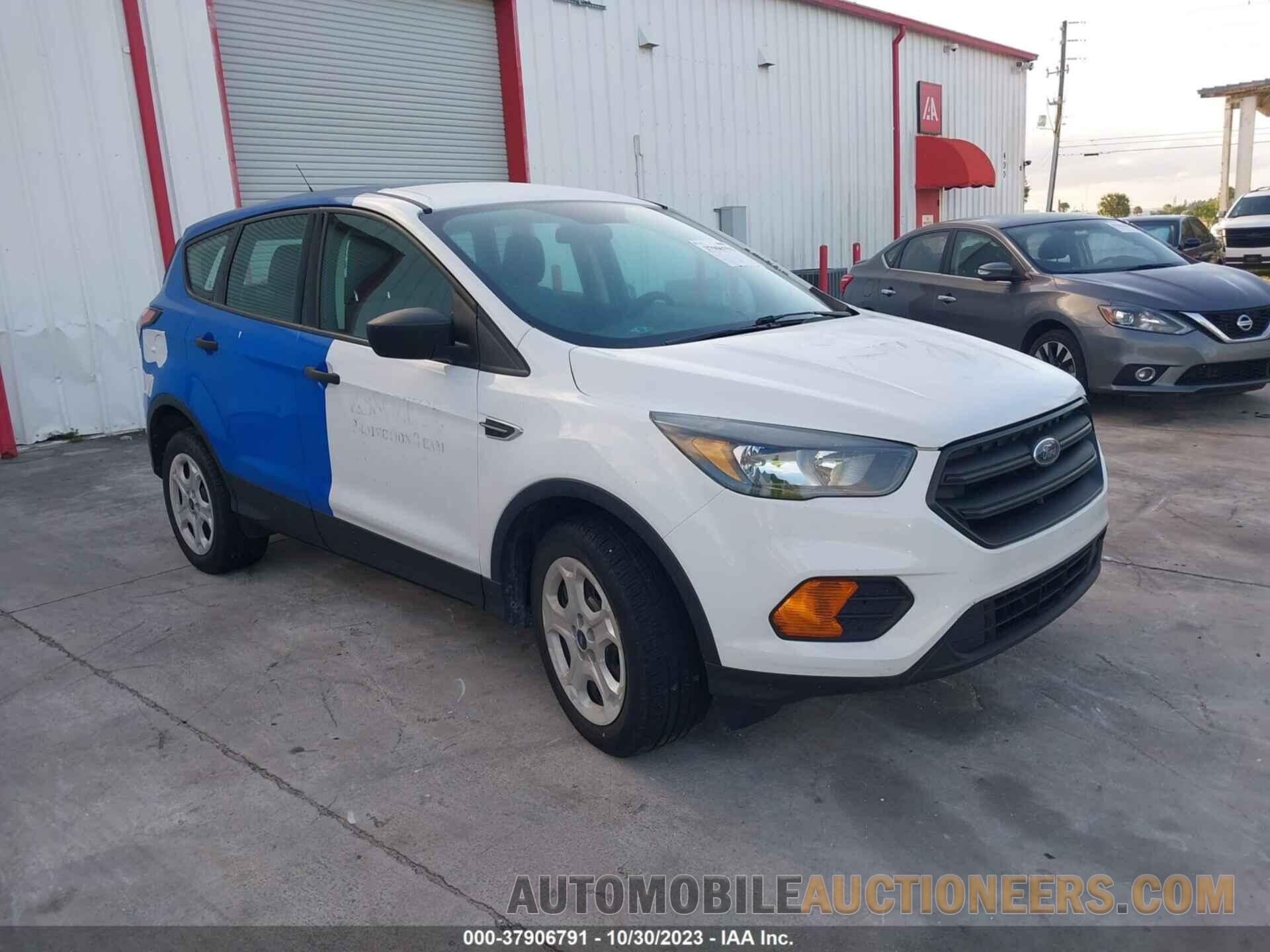 1FMCU0F77JUA81901 FORD ESCAPE 2018