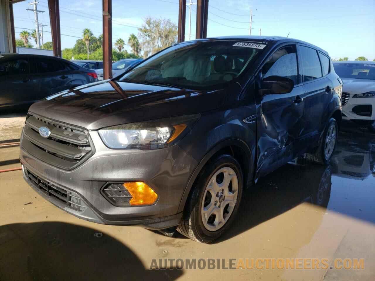 1FMCU0F77JUB79813 FORD ESCAPE 2018