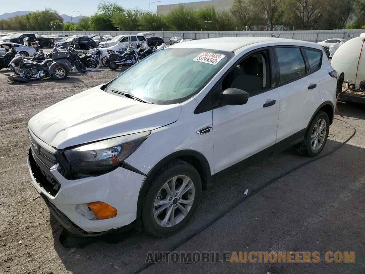 1FMCU0F77JUC60715 FORD ESCAPE 2018