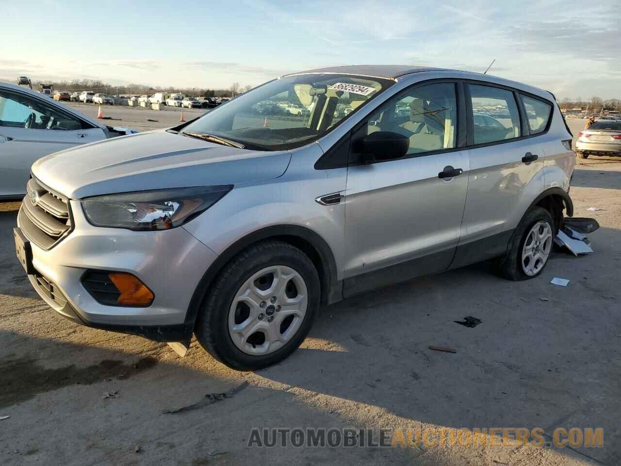 1FMCU0F77KUA11588 FORD ESCAPE 2019