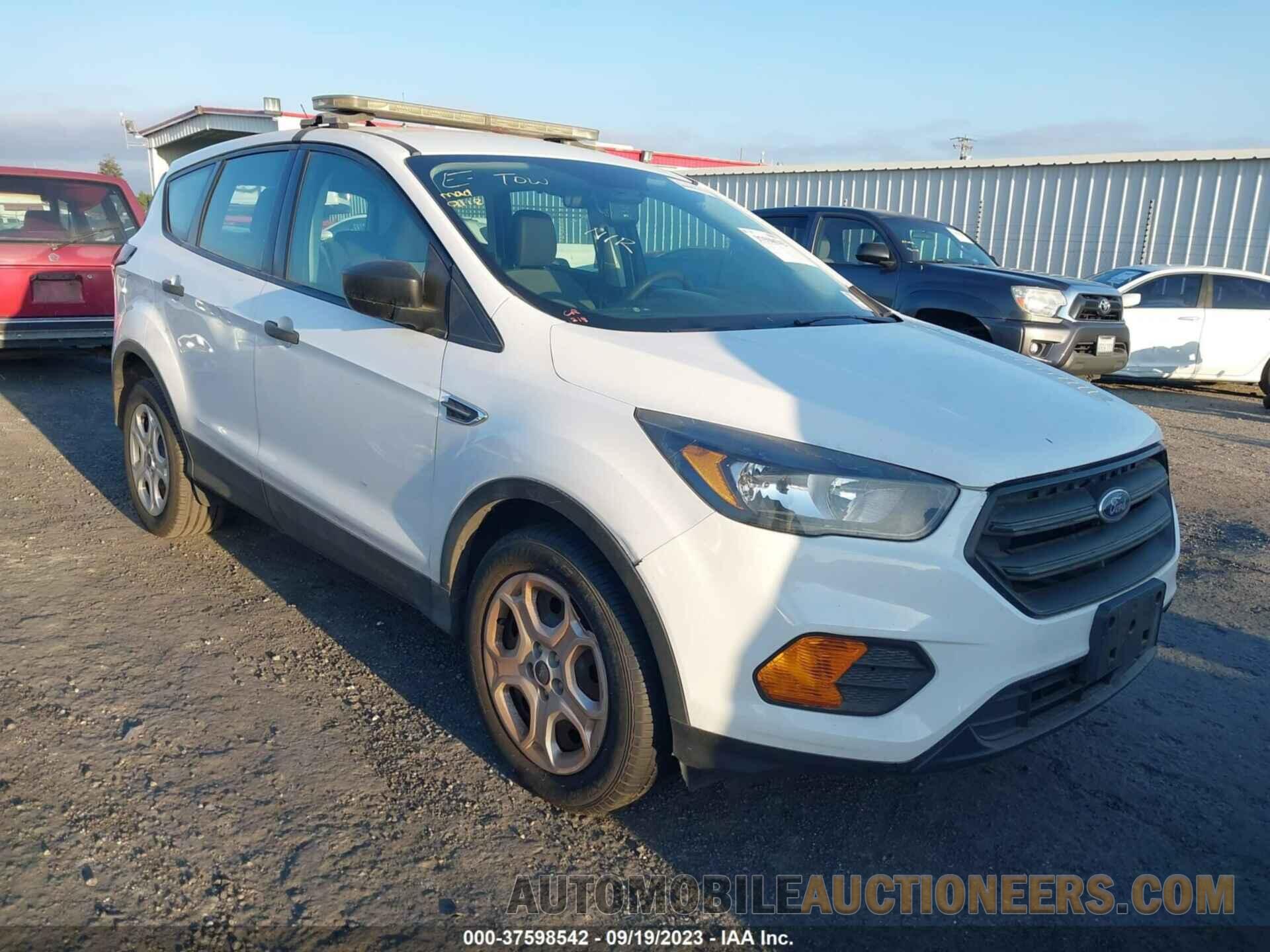 1FMCU0F77KUB68571 FORD ESCAPE 2019