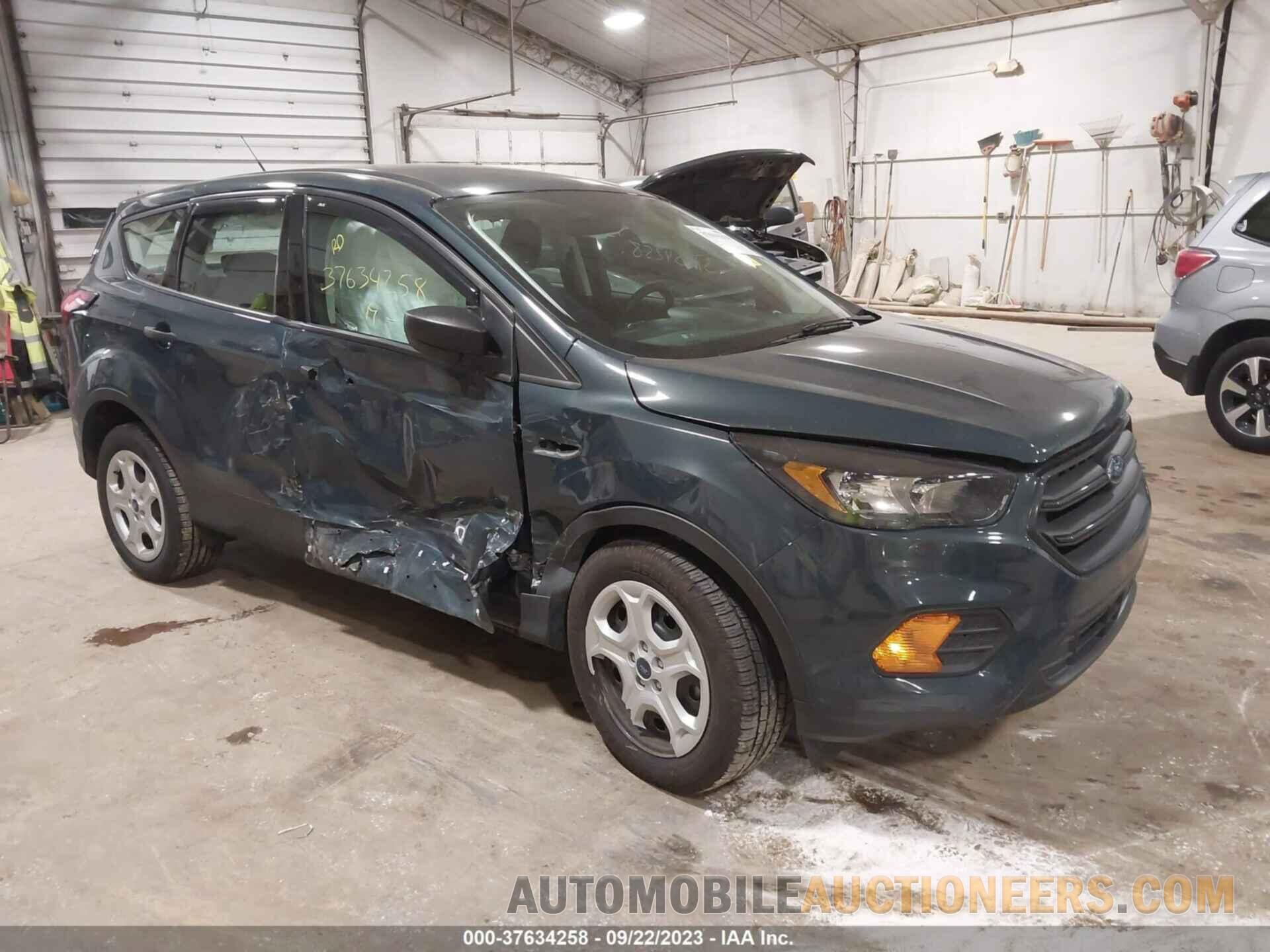 1FMCU0F77KUB76153 FORD ESCAPE 2019