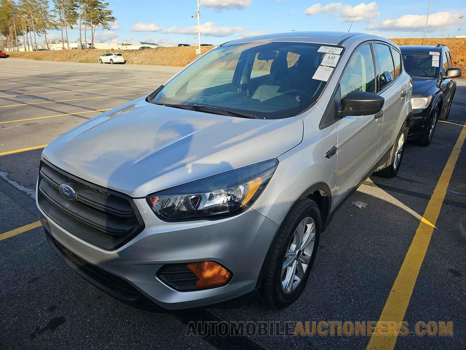 1FMCU0F77KUC19955 Ford Escape 2019