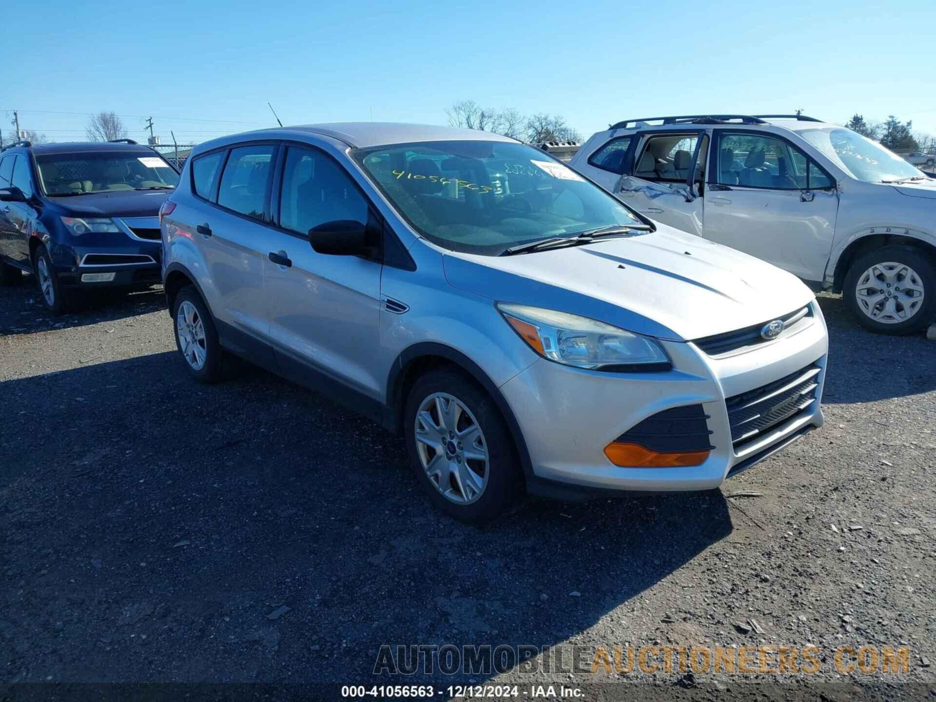 1FMCU0F78FUB67435 FORD ESCAPE 2015