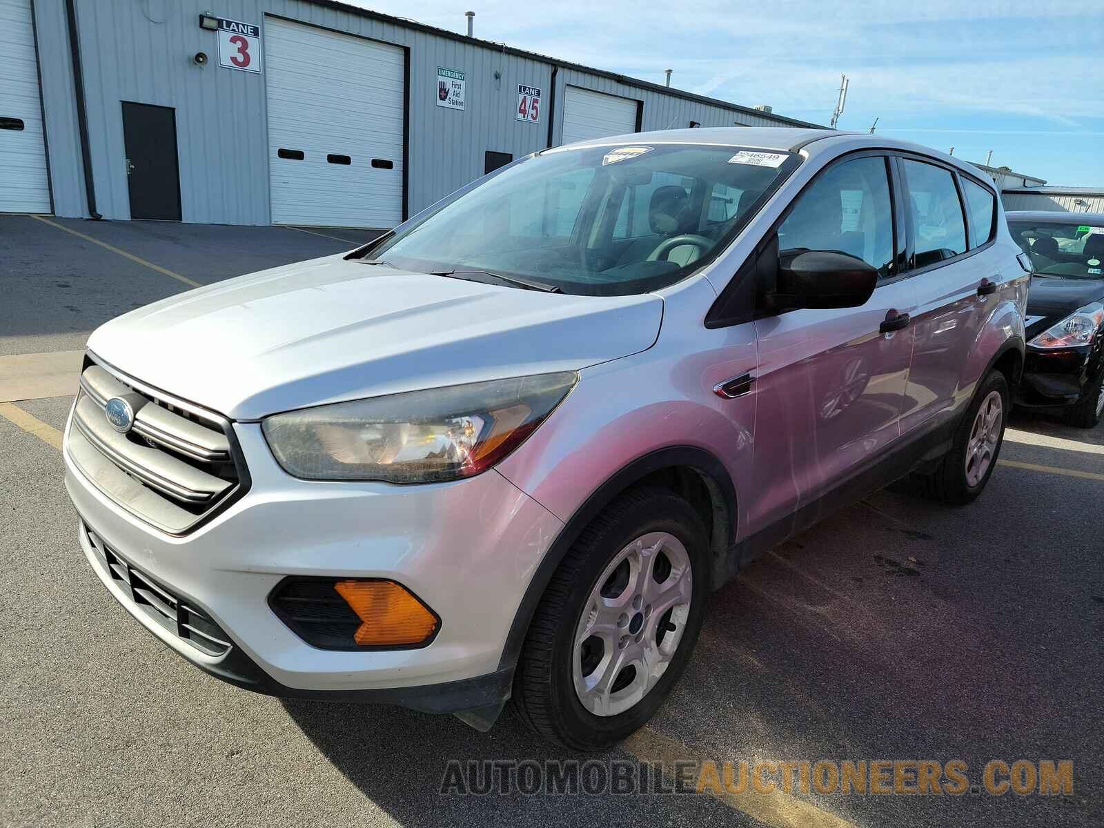 1FMCU0F78JUA58501 Ford Escape 2018