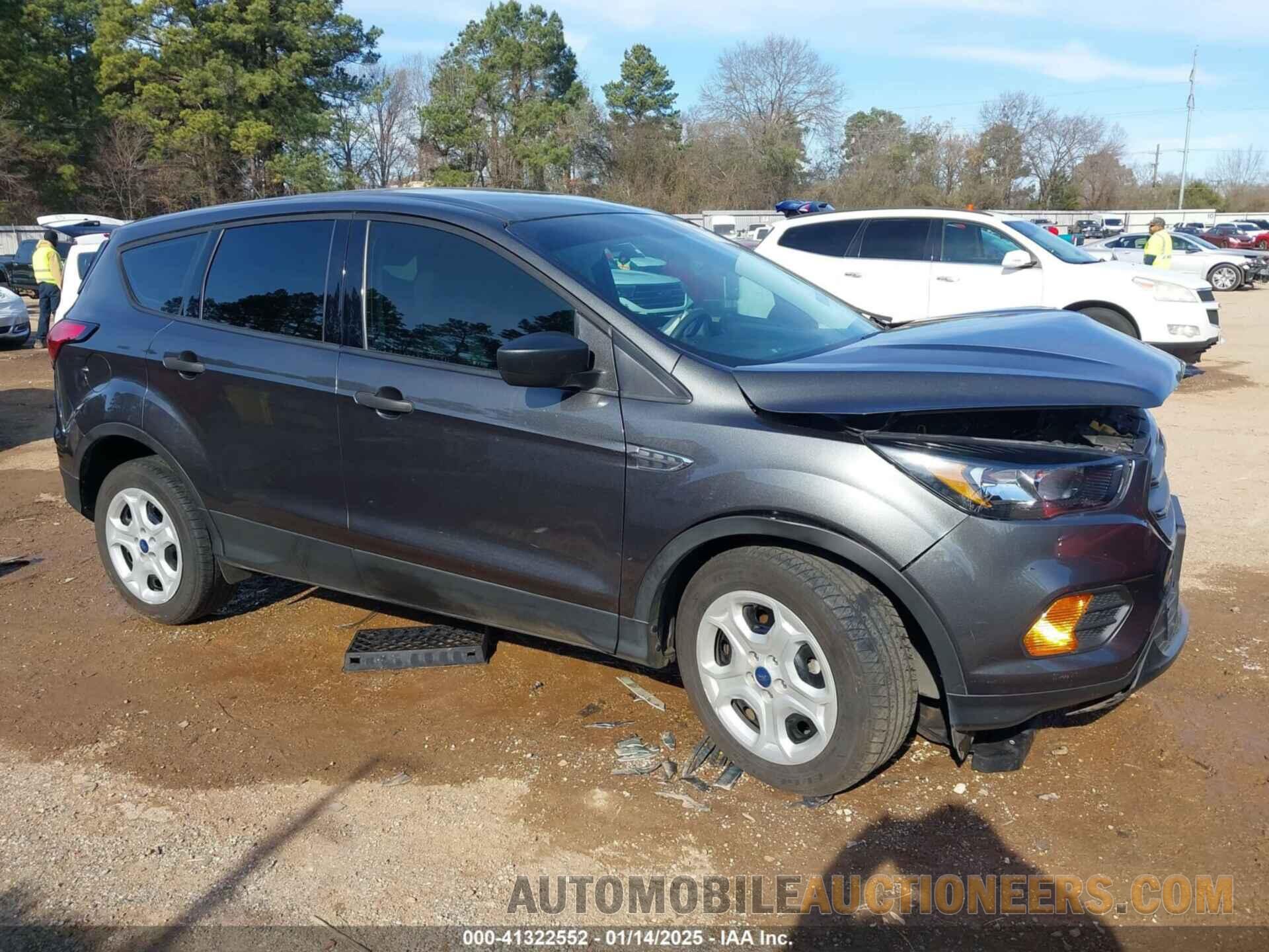 1FMCU0F78KUB26457 FORD ESCAPE 2019