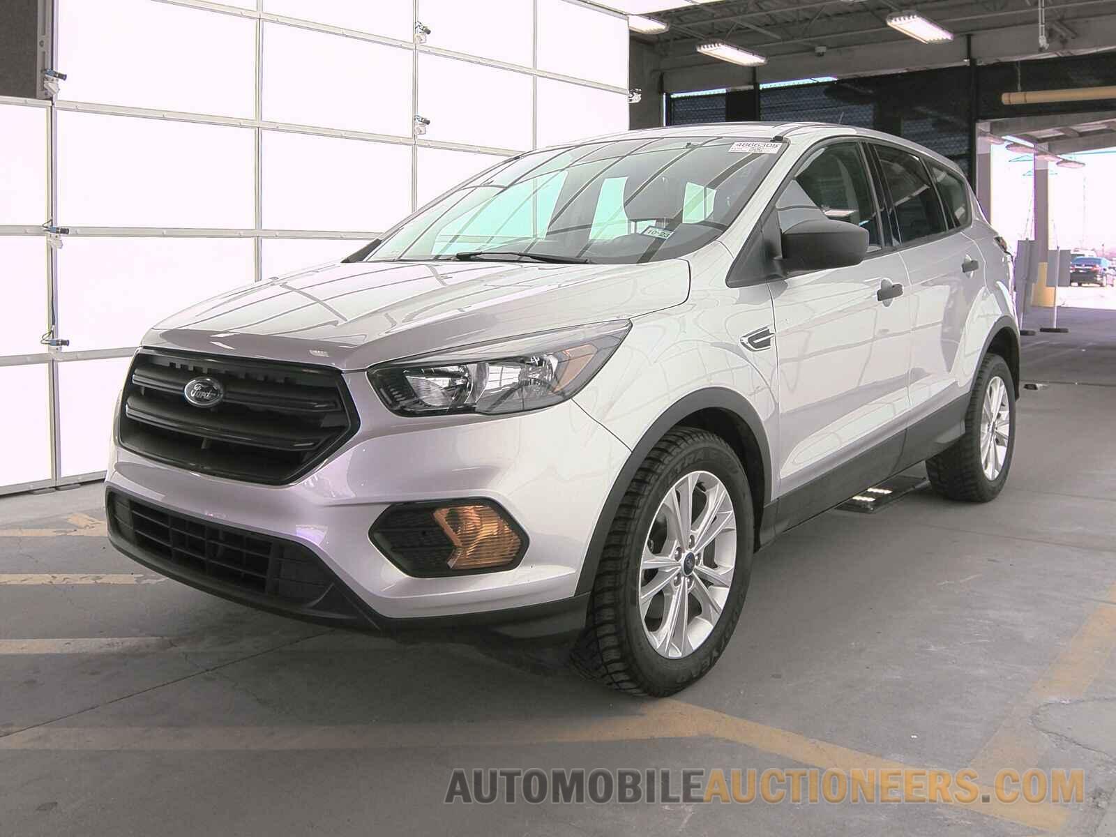 1FMCU0F78KUC25621 Ford Escape 2019