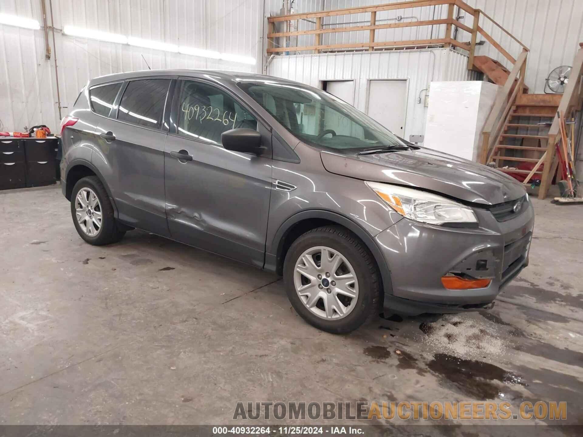 1FMCU0F79DUB41004 FORD ESCAPE 2013