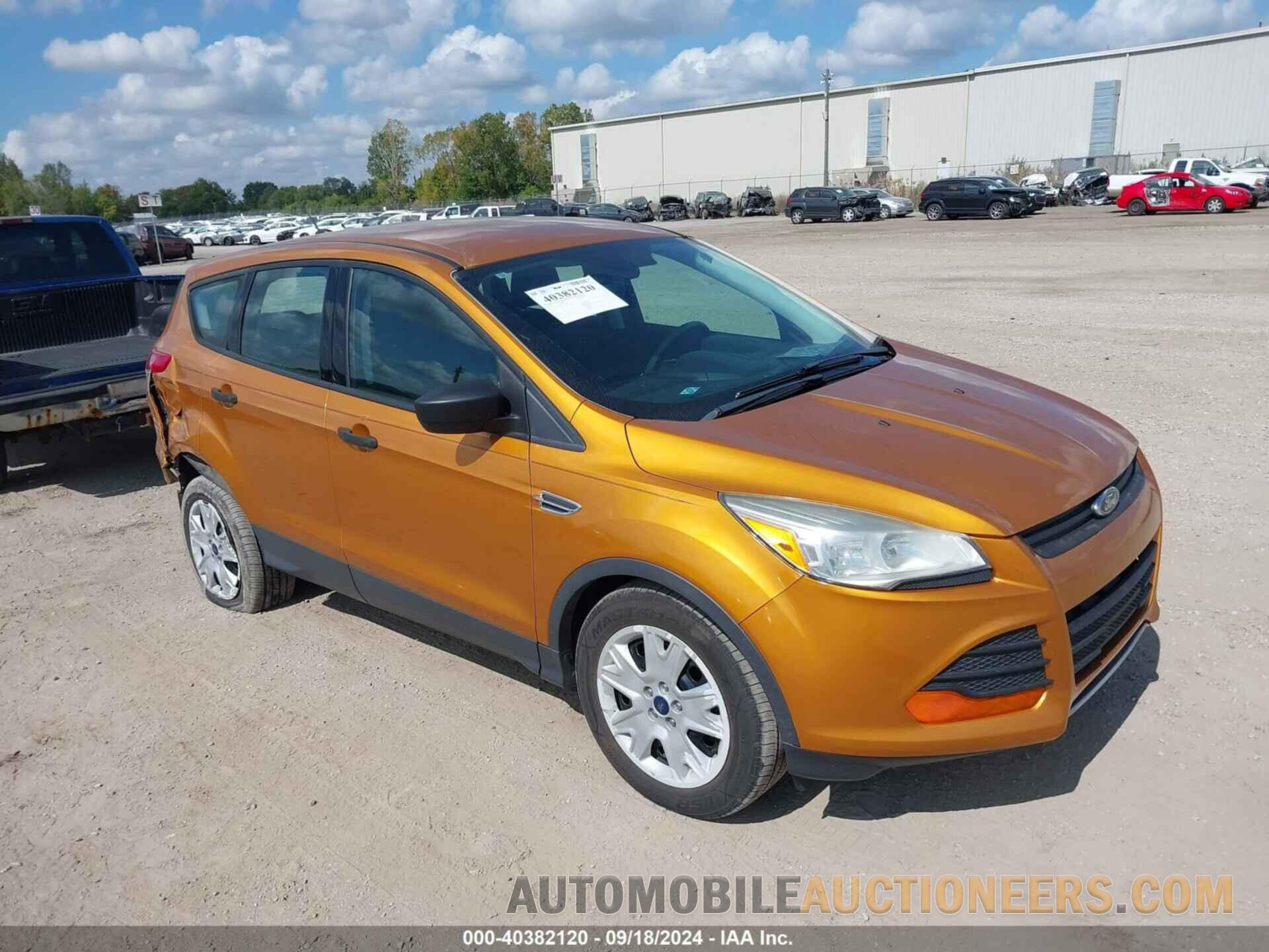 1FMCU0F79GUC10987 FORD ESCAPE 2016