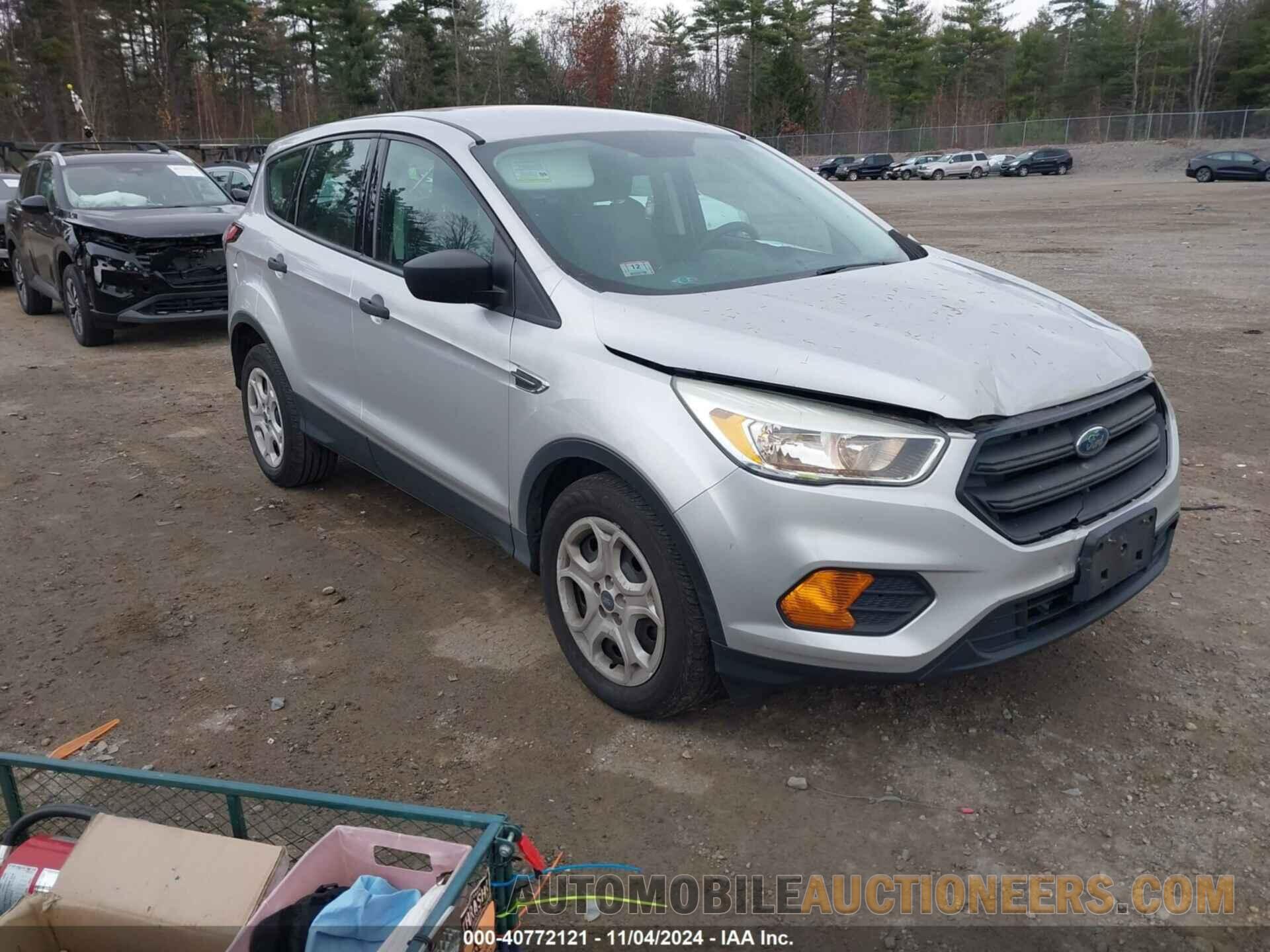 1FMCU0F79HUC16323 FORD ESCAPE 2017