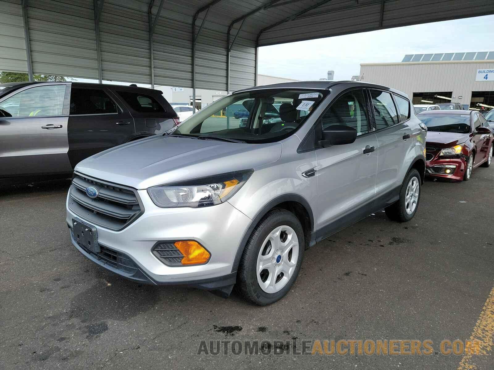 1FMCU0F79JUC39462 Ford Escape 2018