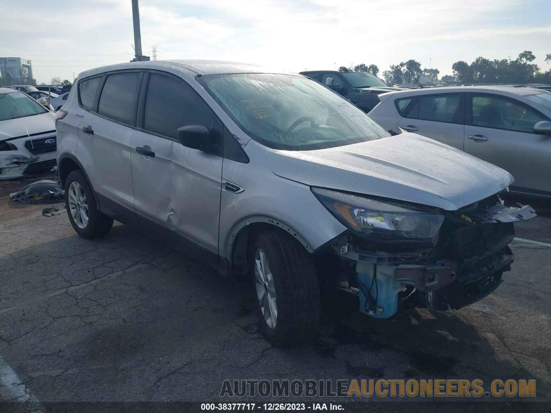 1FMCU0F79JUC70792 FORD ESCAPE 2018