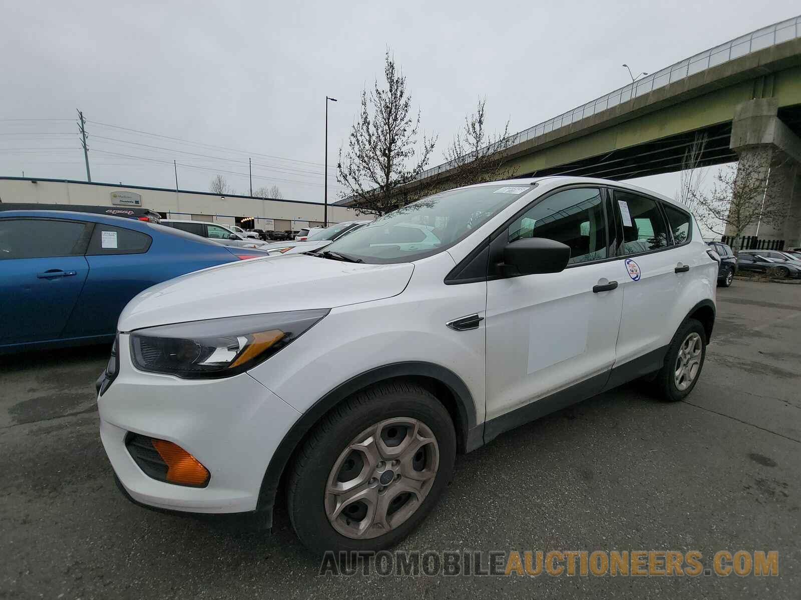 1FMCU0F79JUD60718 Ford Escape 2018