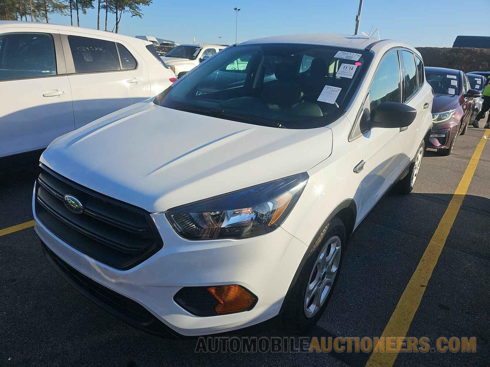 1FMCU0F79KUA88124 Ford Escape 2019