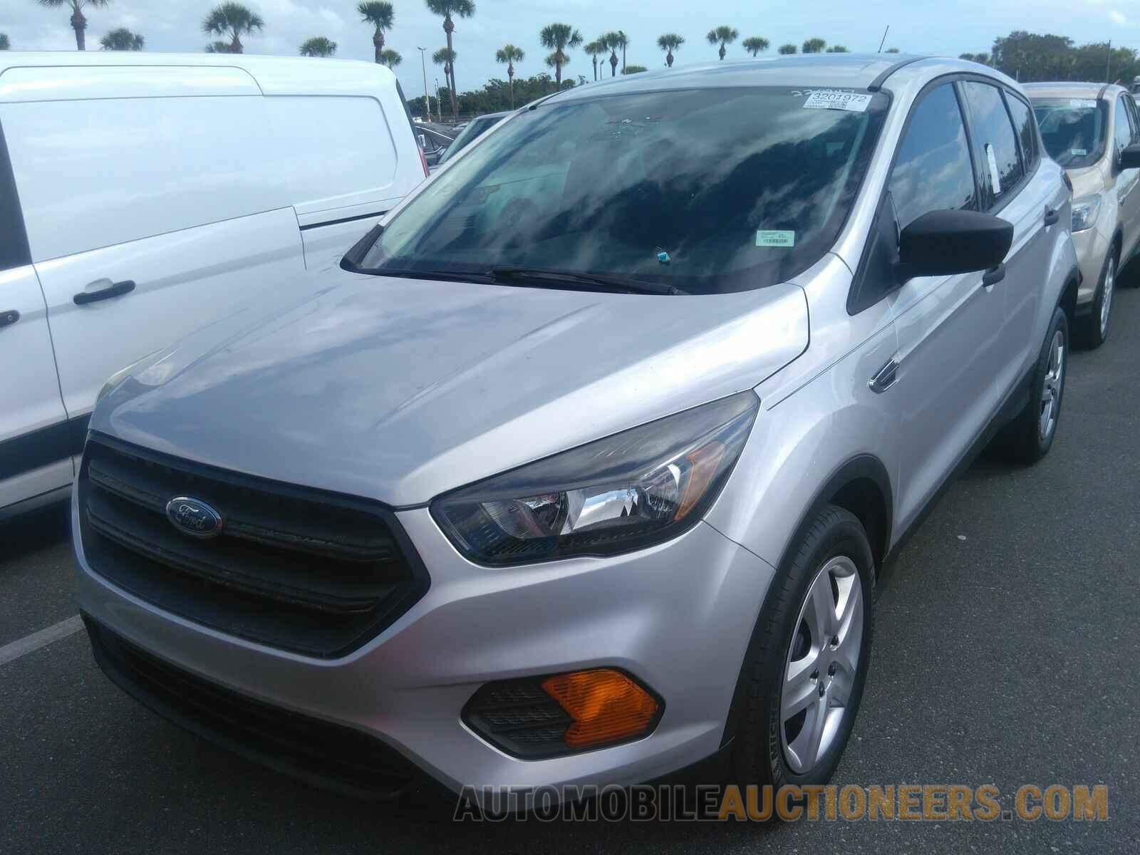 1FMCU0F79KUA90357 Ford Escape 2019