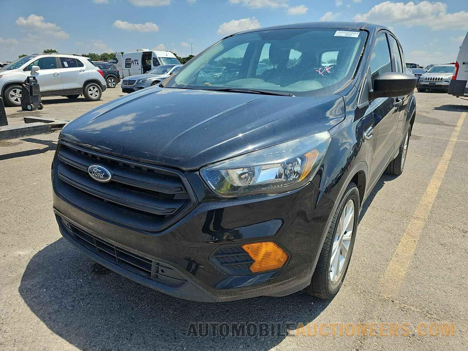 1FMCU0F79KUB03172 Ford Escape 2019