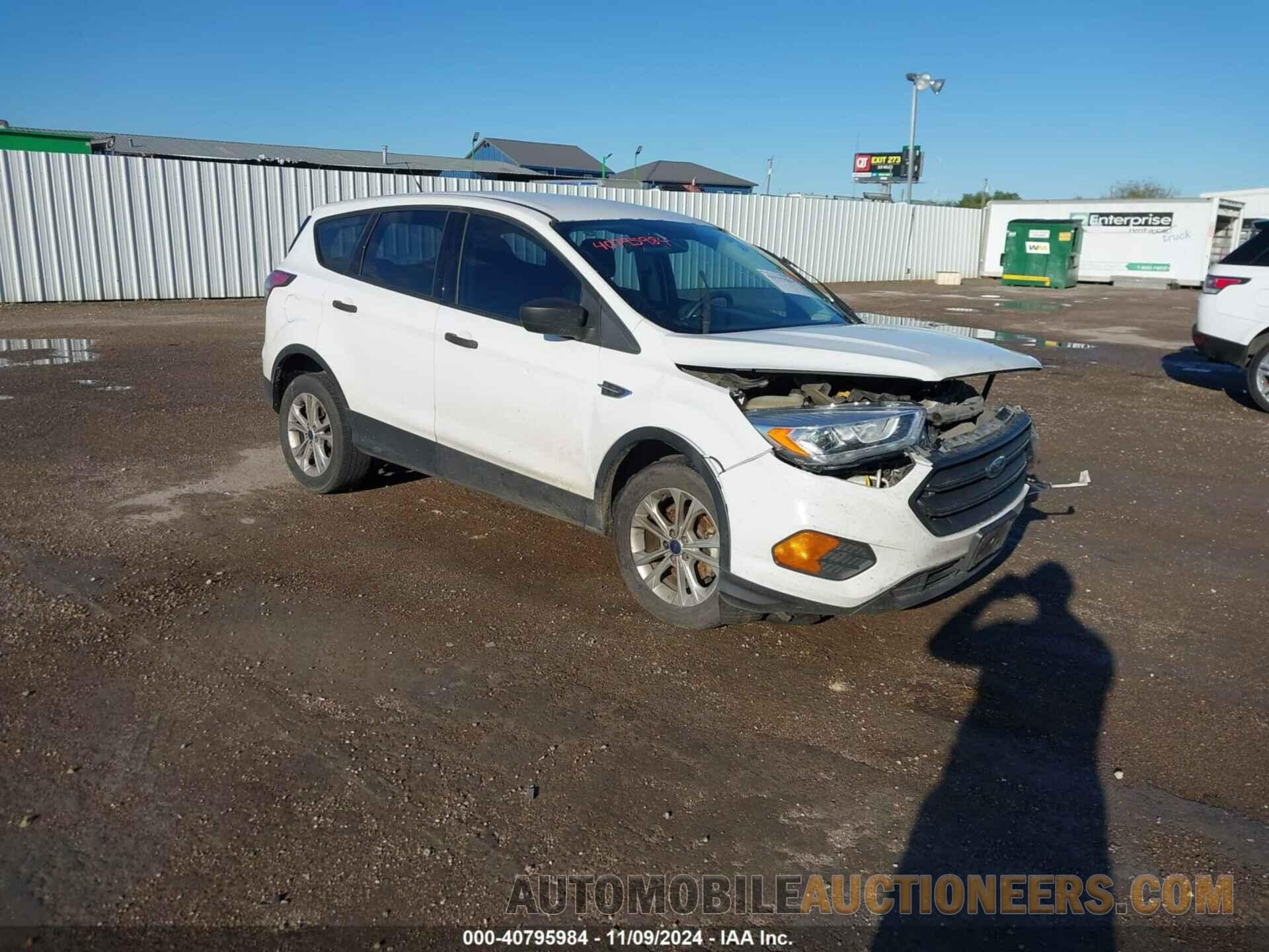 1FMCU0F7XHUA49843 FORD ESCAPE 2017