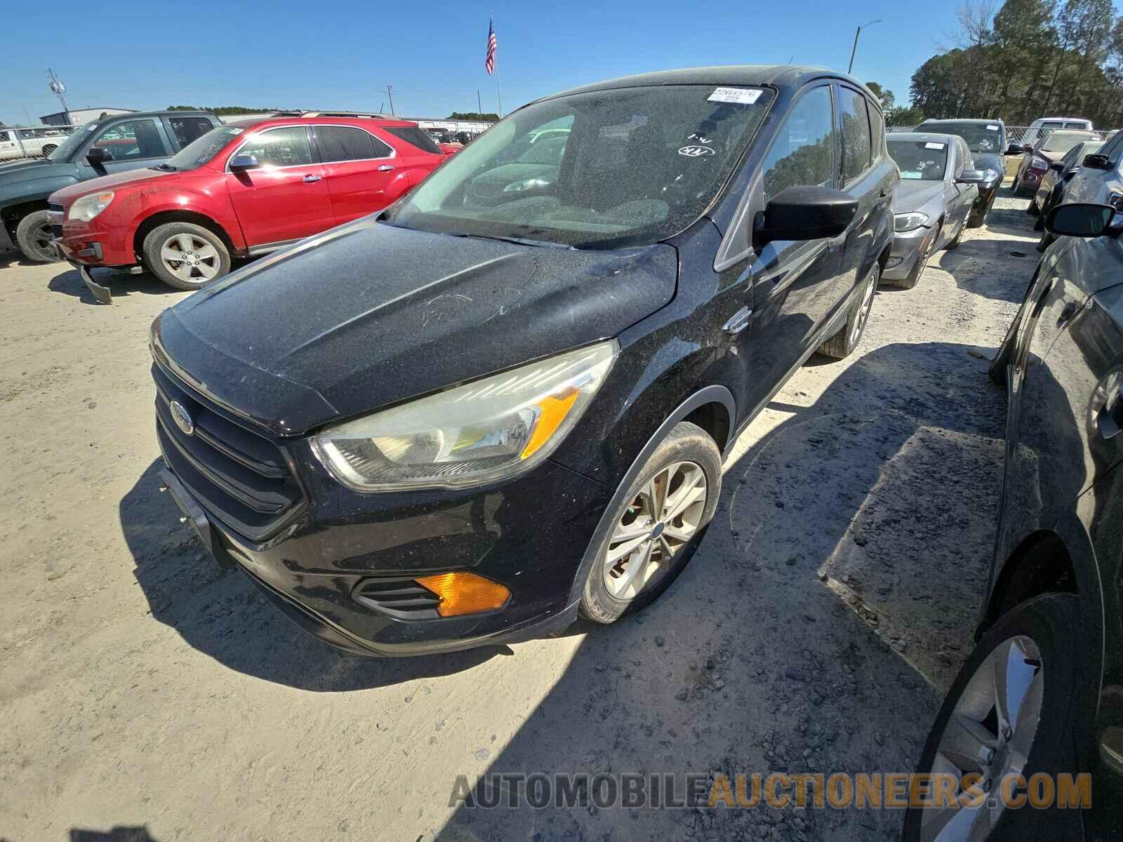 1FMCU0F7XHUC65790 Ford Escape 2017