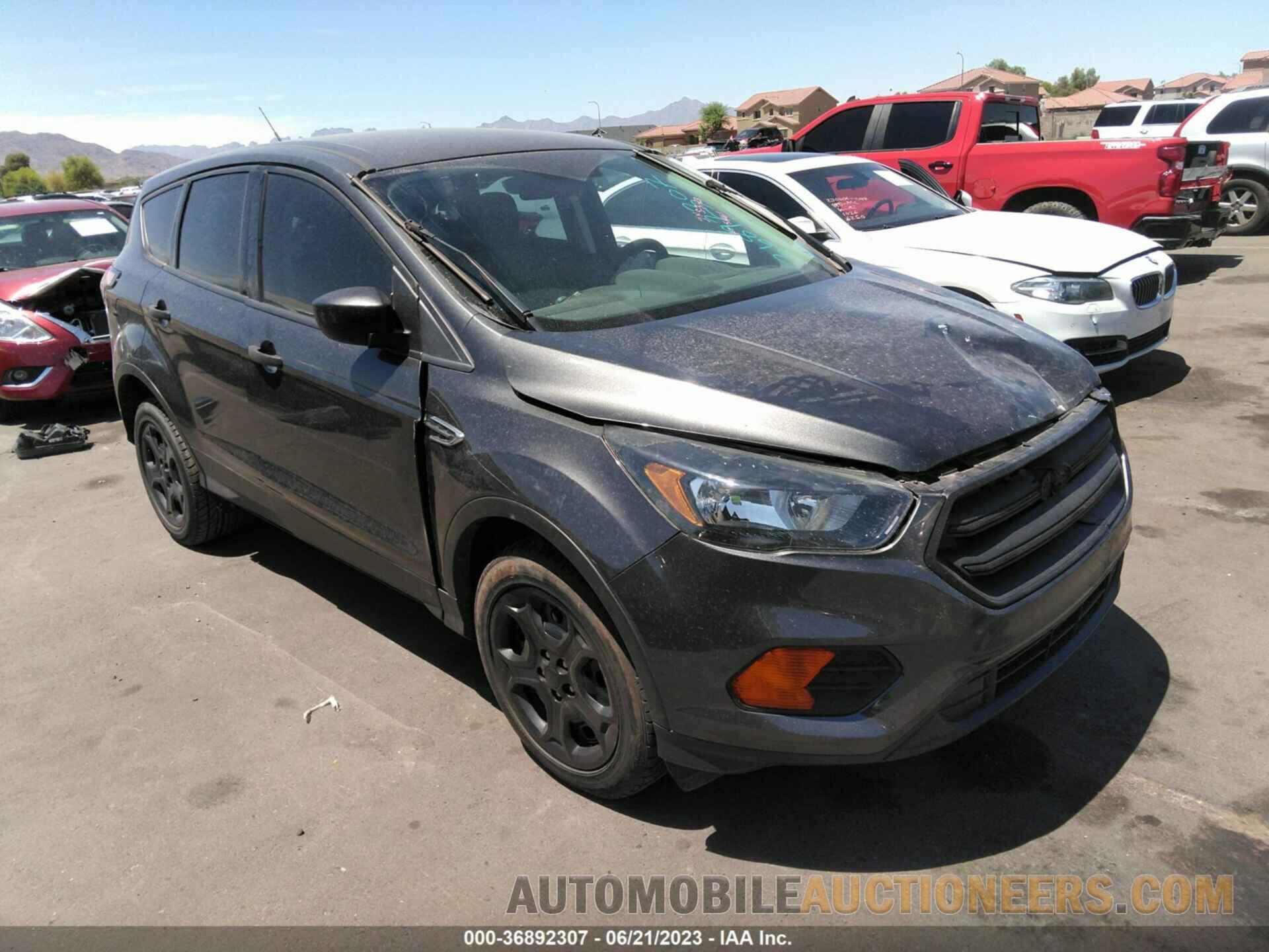 1FMCU0F7XJUB52976 FORD ESCAPE 2018