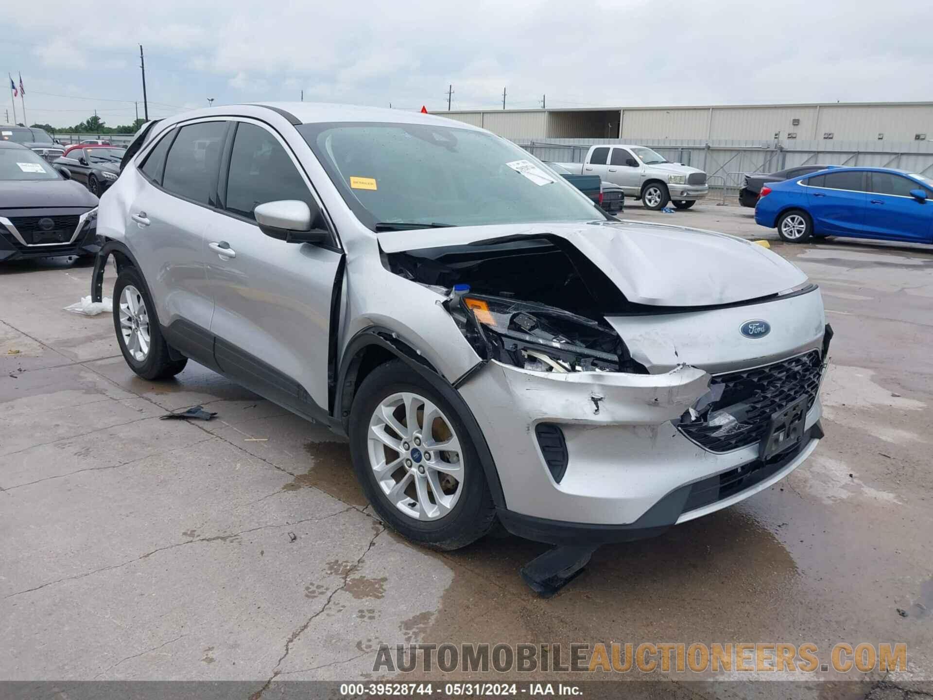 1FMCU0G64LUB32022 FORD ESCAPE 2020