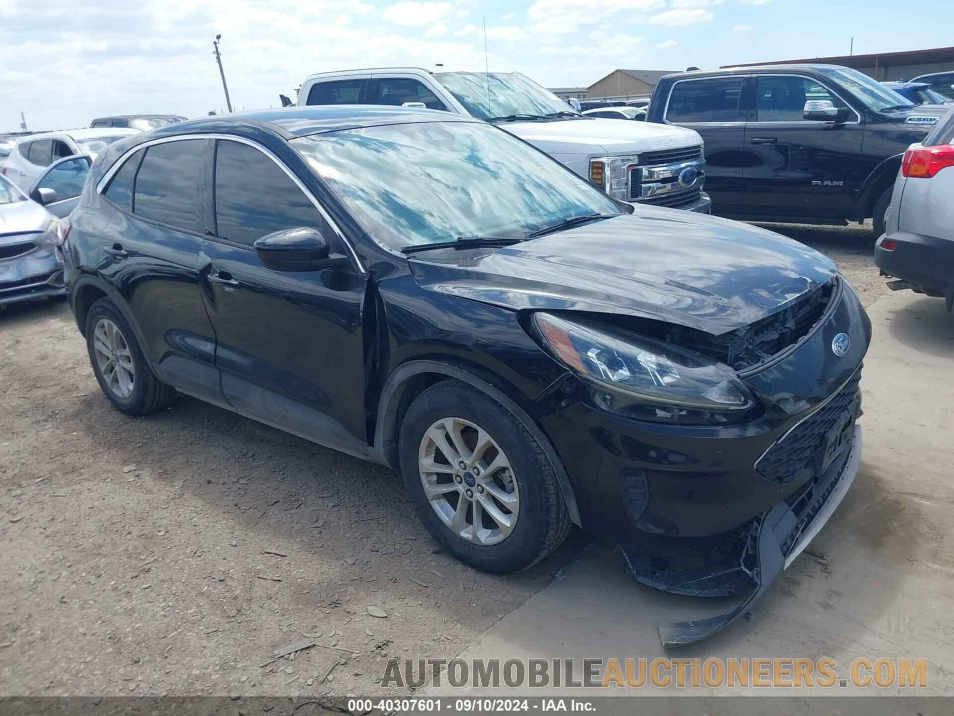 1FMCU0G64LUB80880 FORD ESCAPE 2020