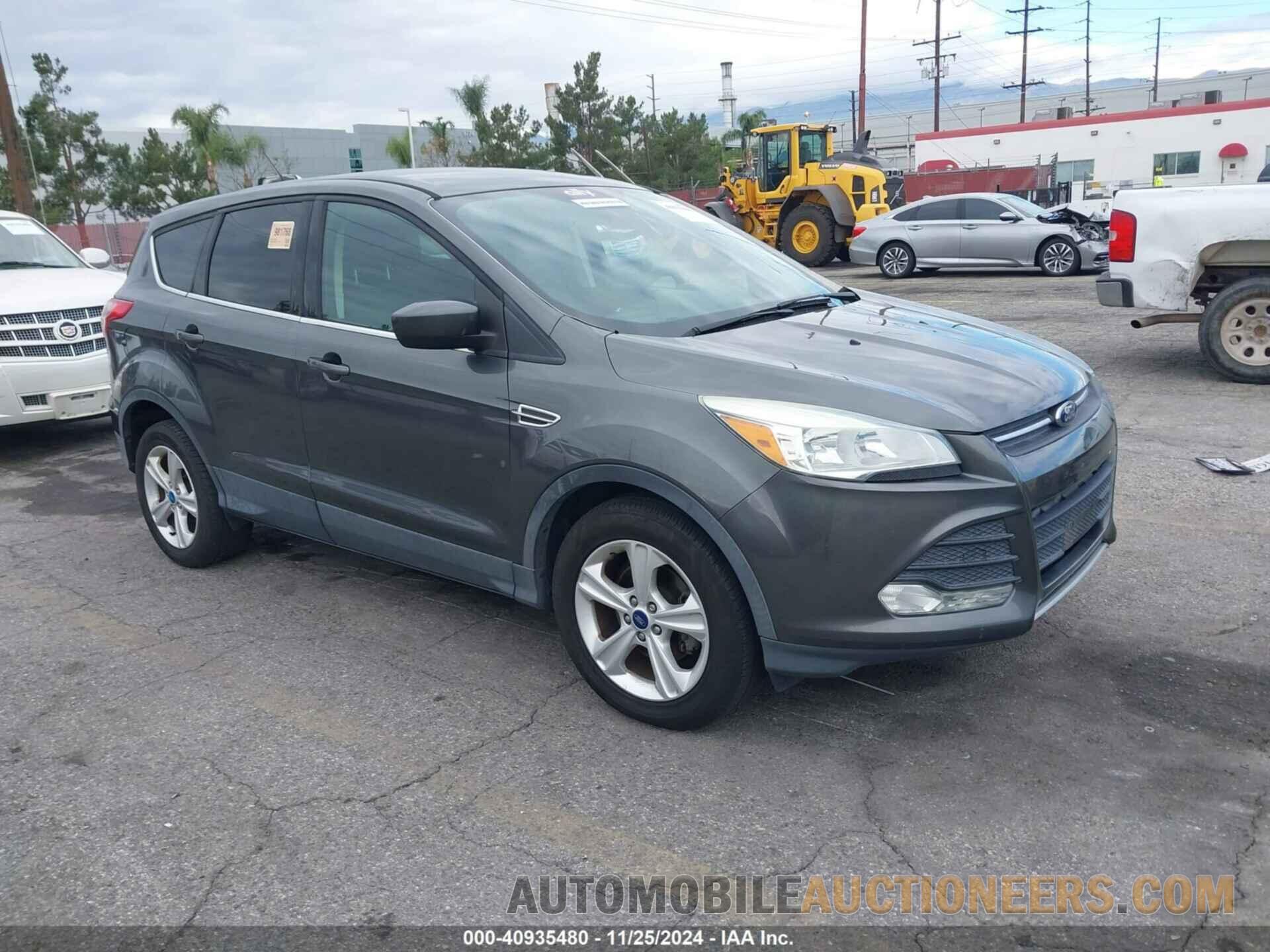 1FMCU0G70GUB83421 FORD ESCAPE 2016