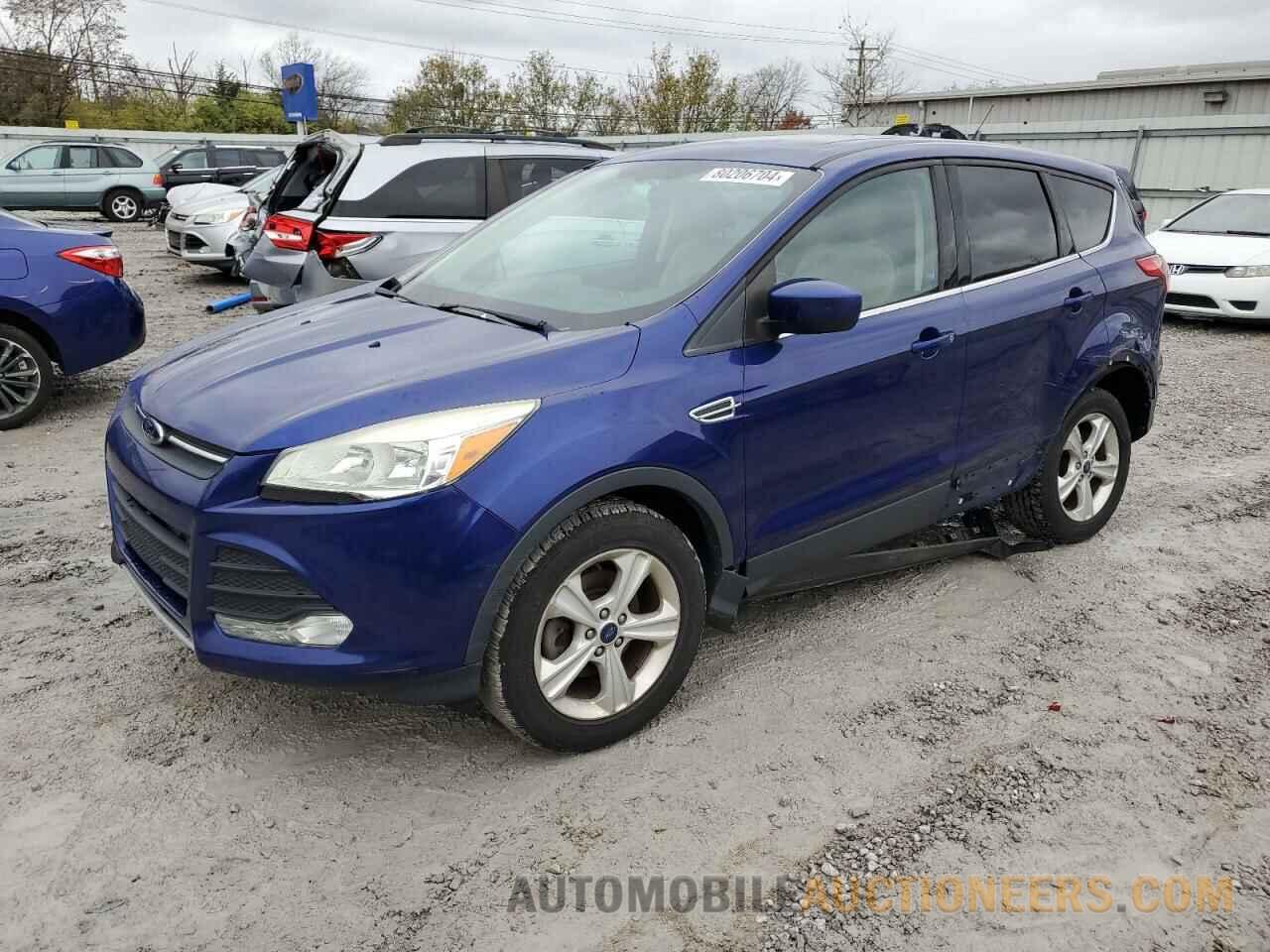 1FMCU0G72FUA15911 FORD ESCAPE 2015