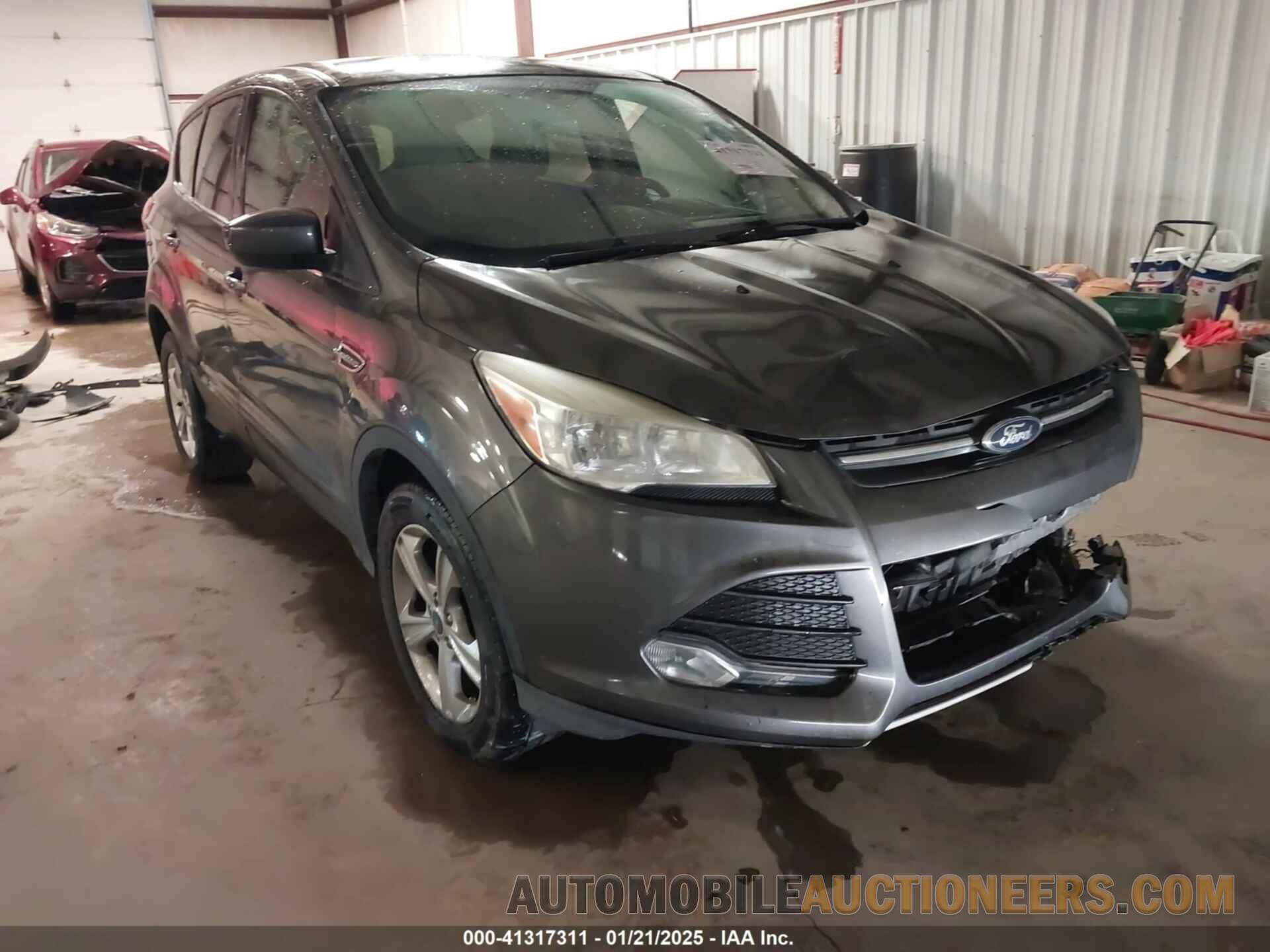 1FMCU0G72GUC78319 FORD ESCAPE 2016